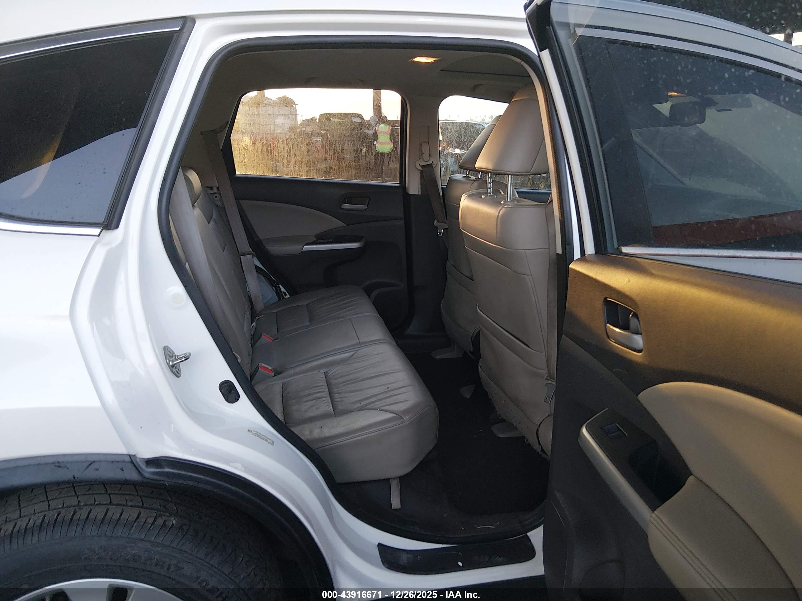 HONDA CR-V image 8
