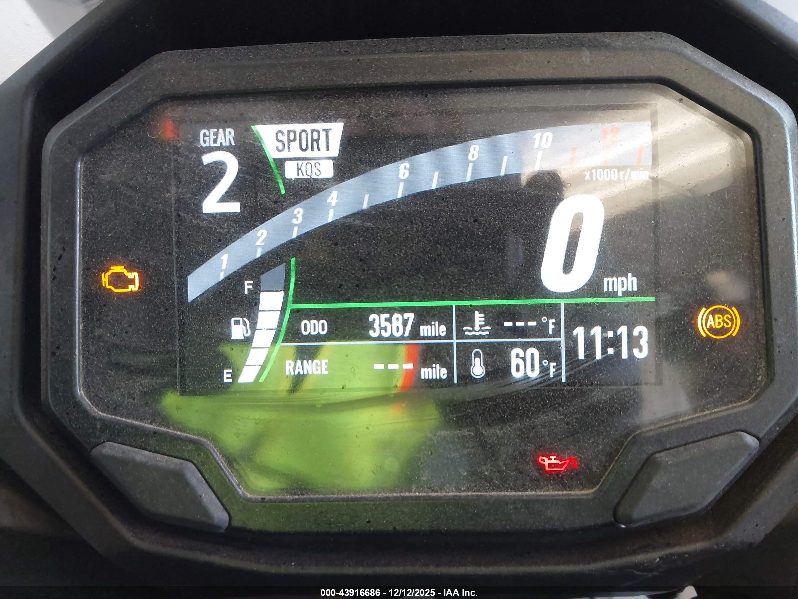 KAWASAKI ZX1002 image 7