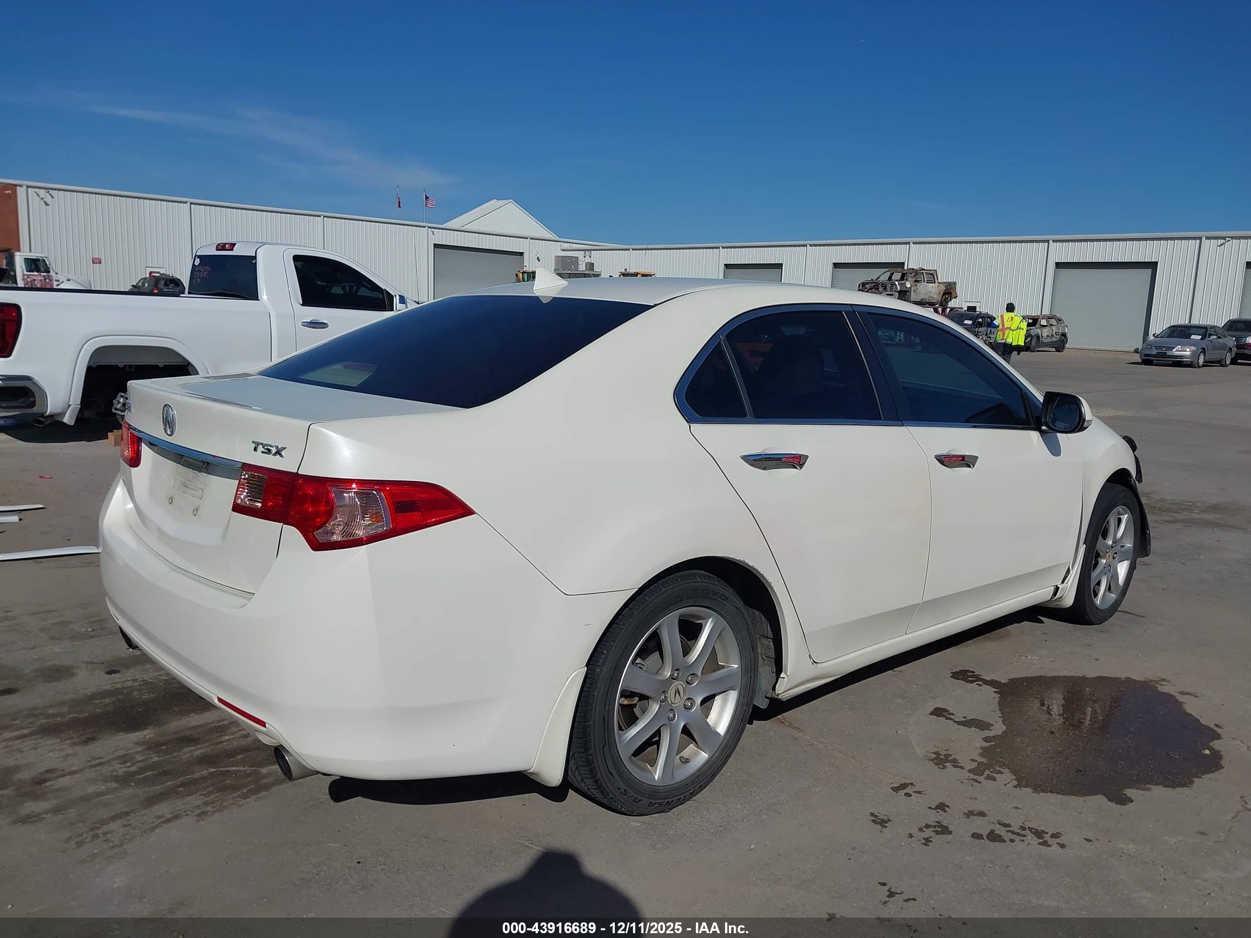 ACURA TSX image 4