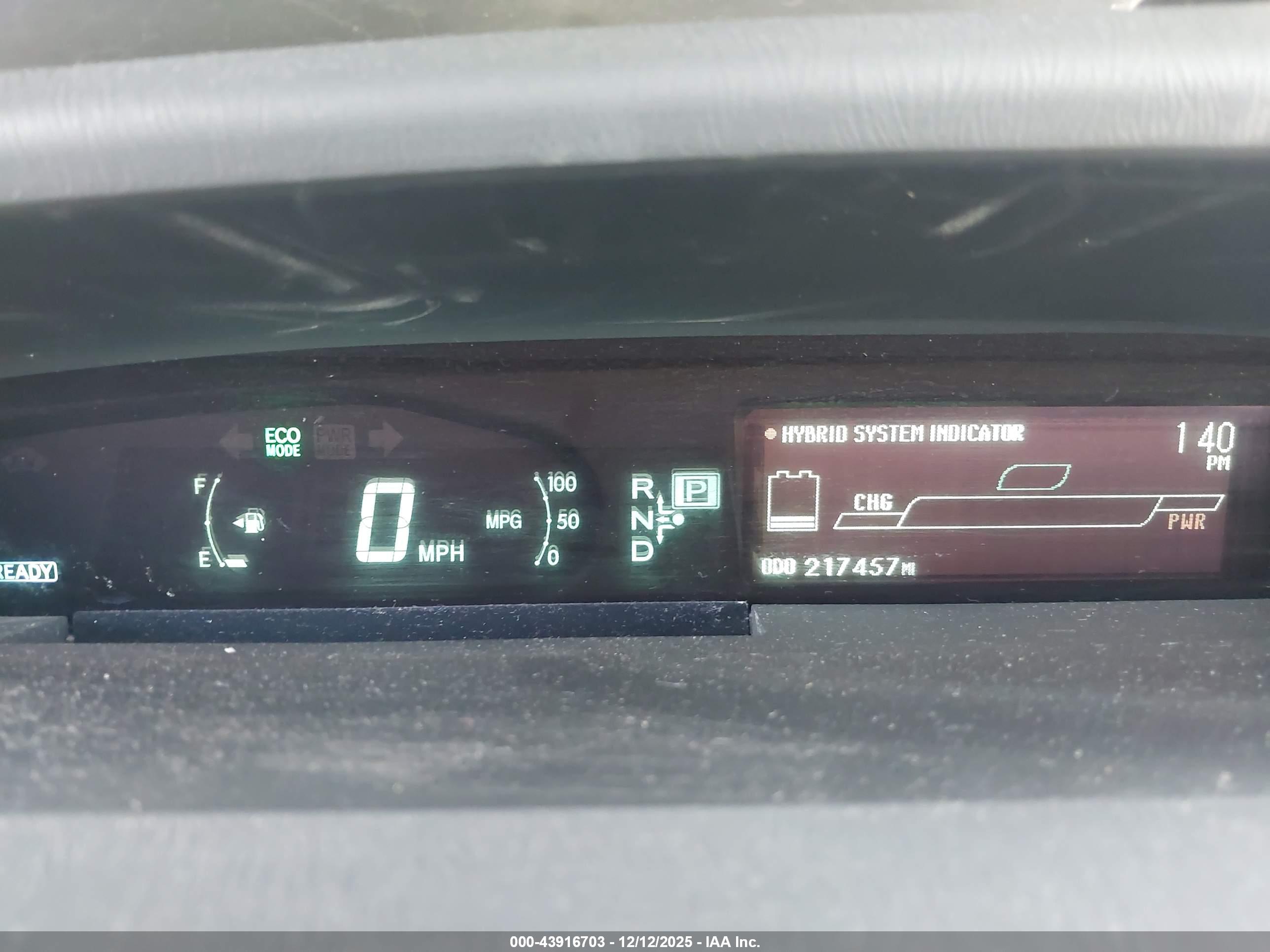 TOYOTA PRIUS image 7