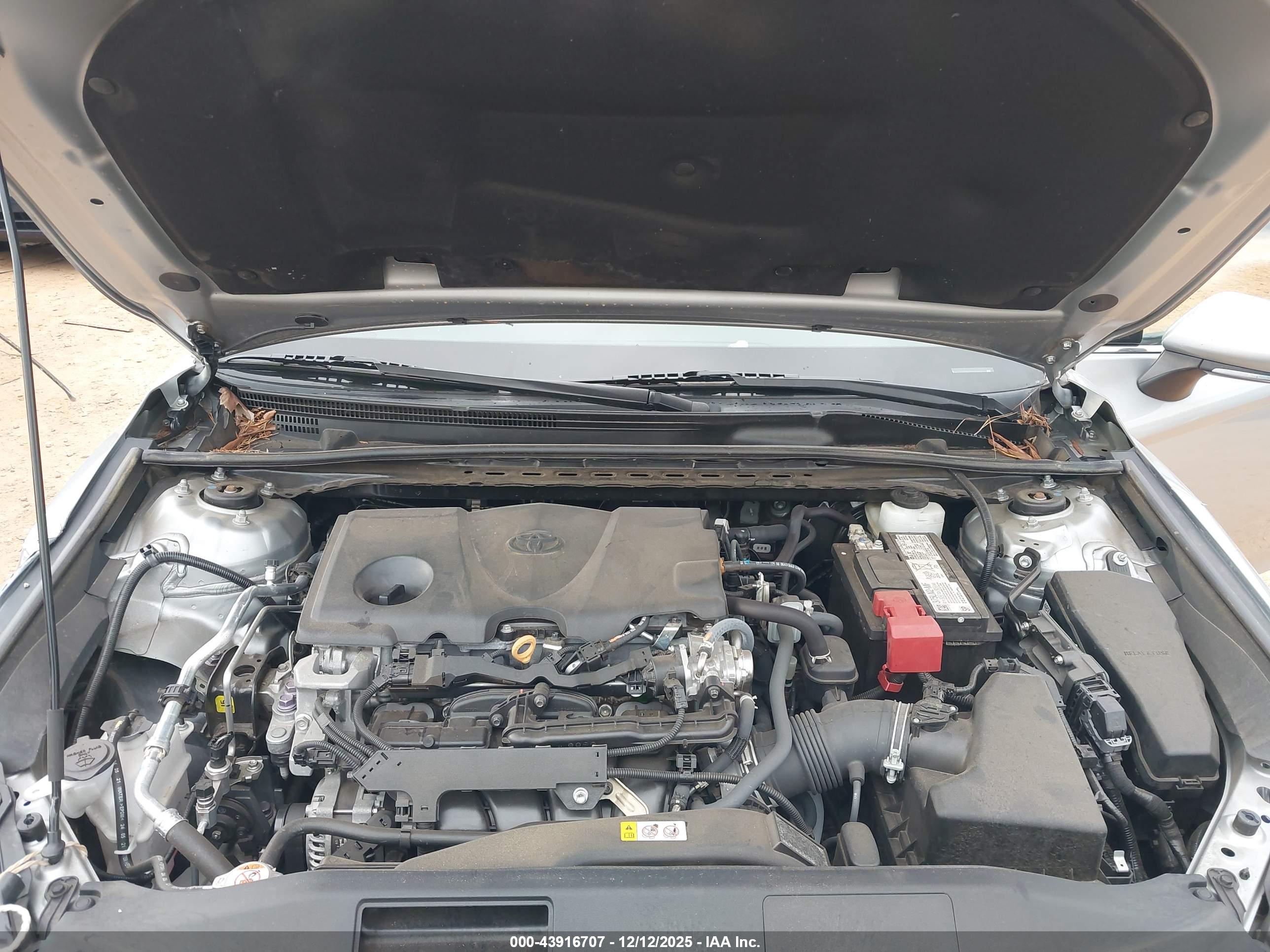 TOYOTA CAMRY image 10
