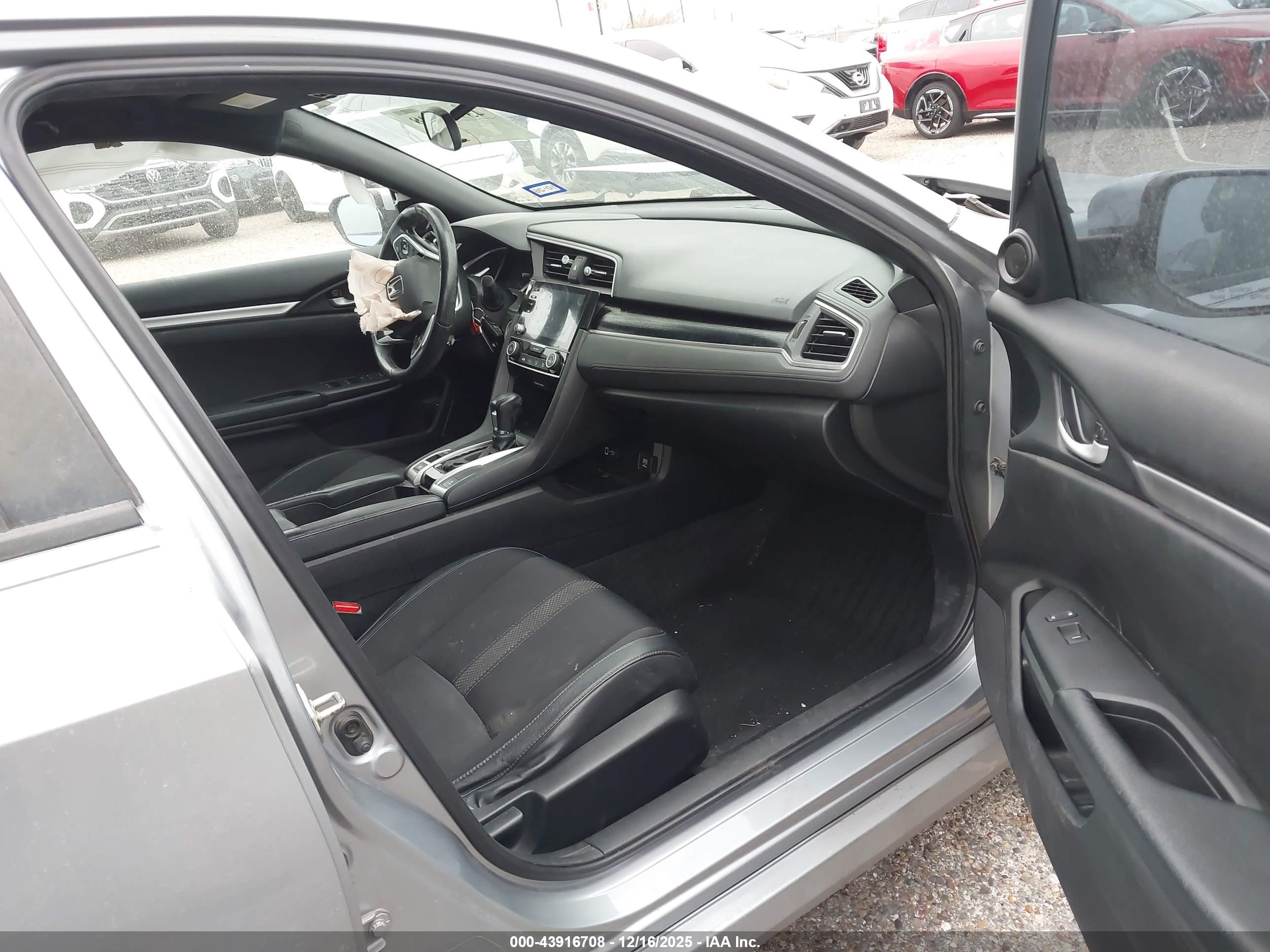 HONDA CIVIC image 5
