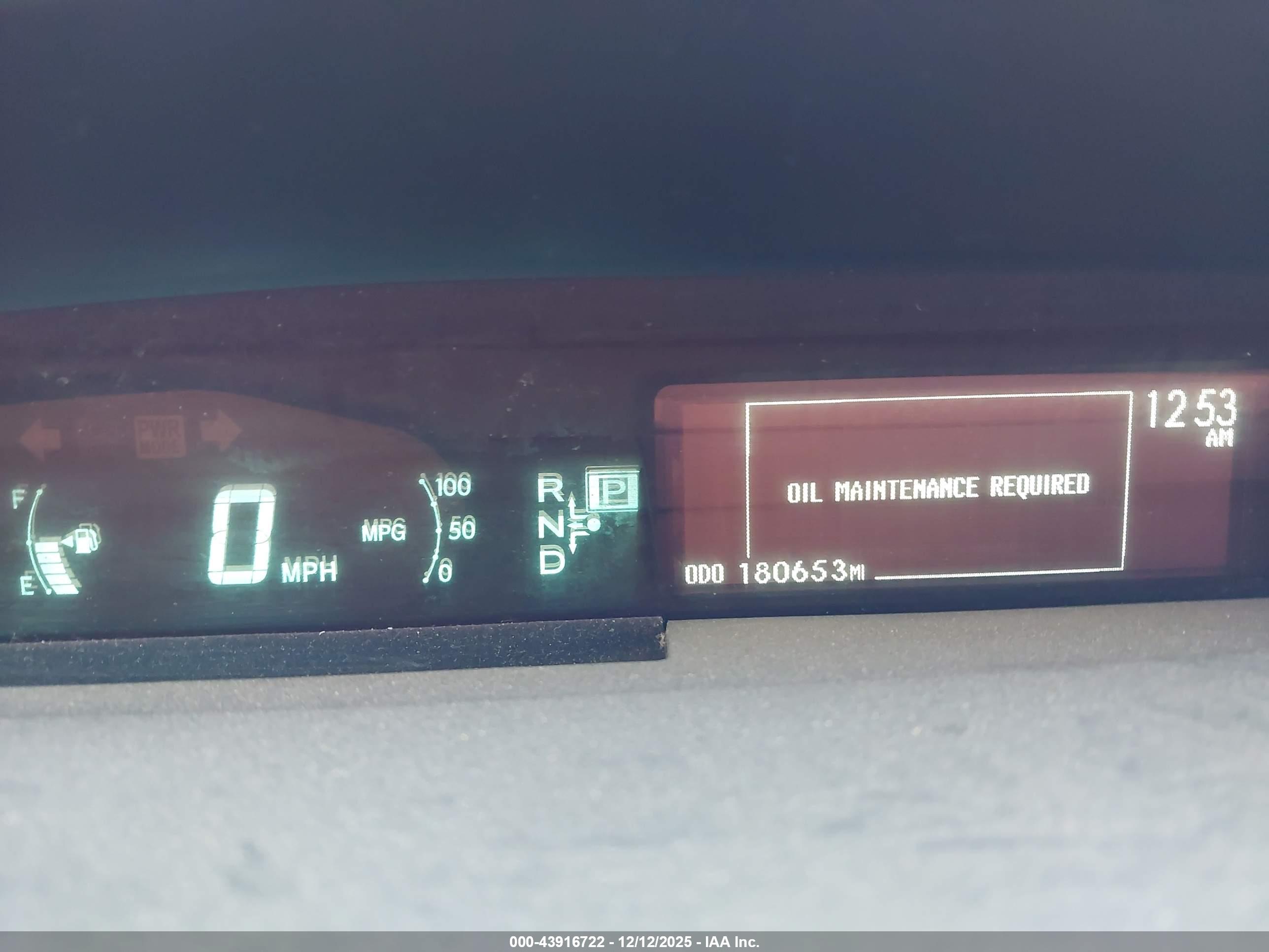 TOYOTA PRIUS image 7