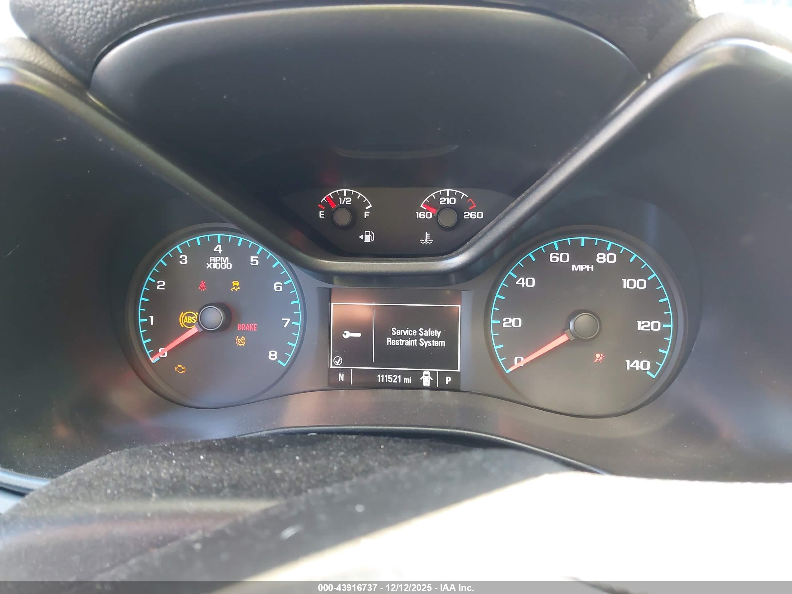 CHEVROLET COLORADO image 7
