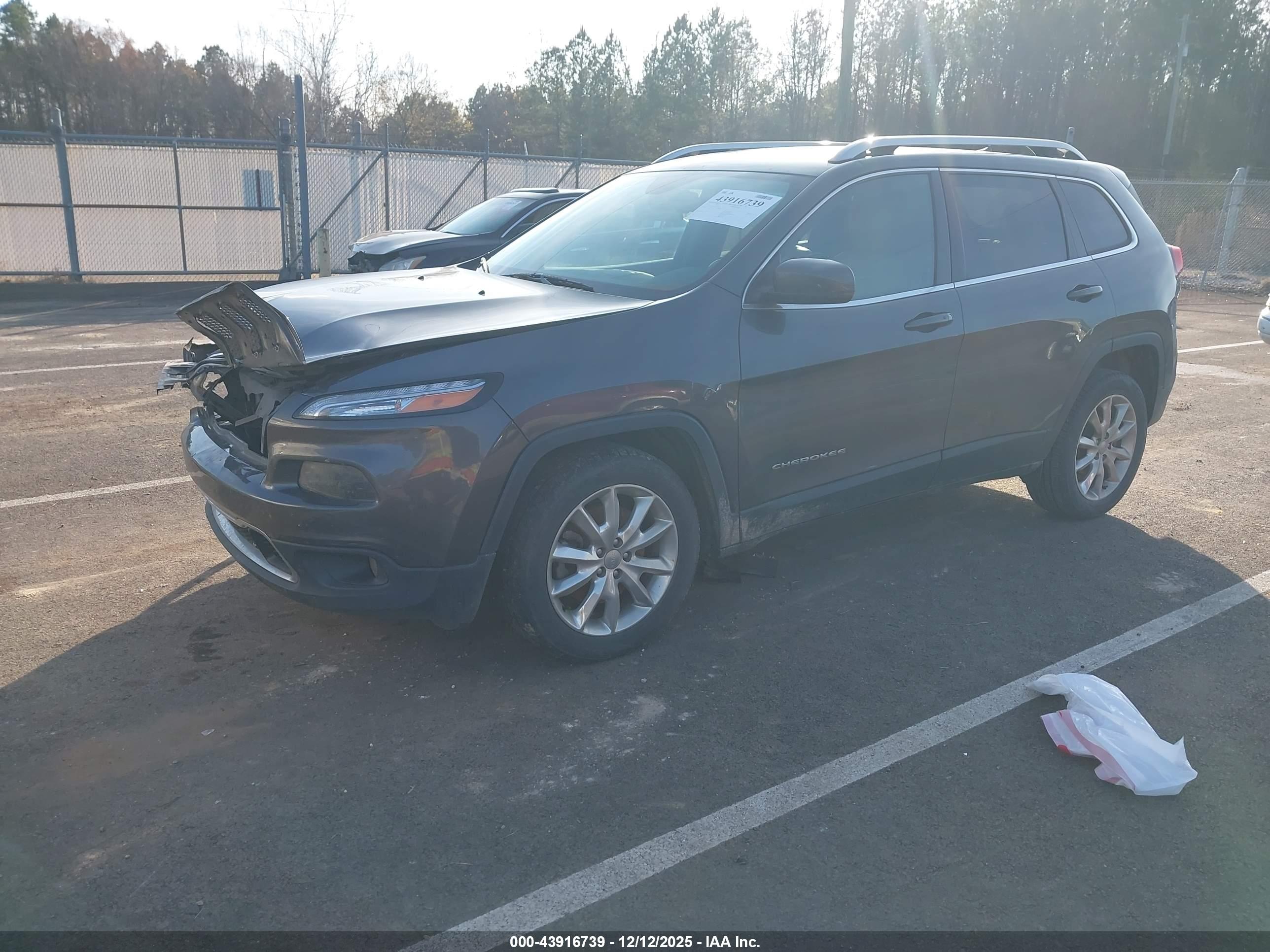 JEEP CHEROKEE image 2