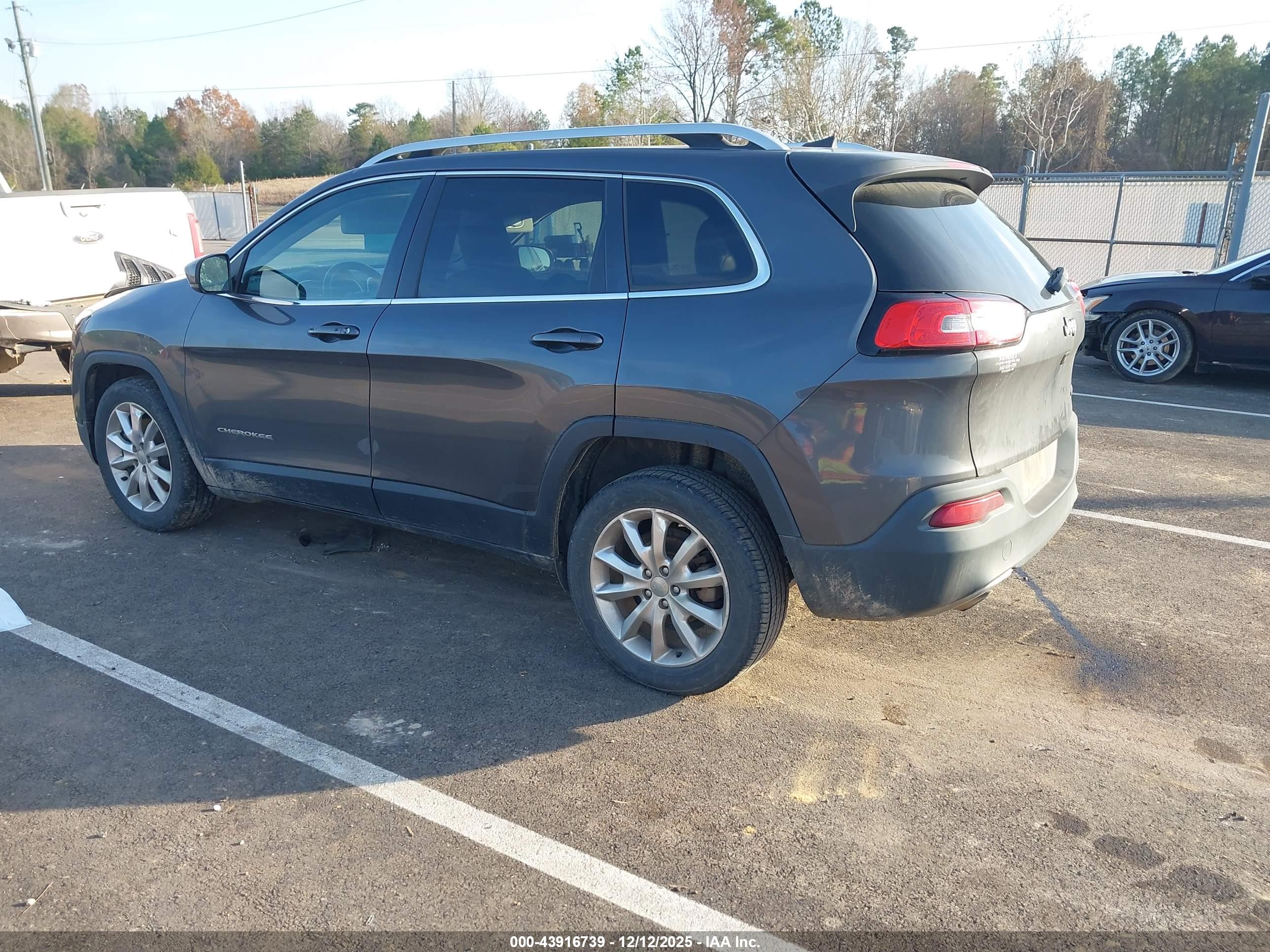 JEEP CHEROKEE image 3