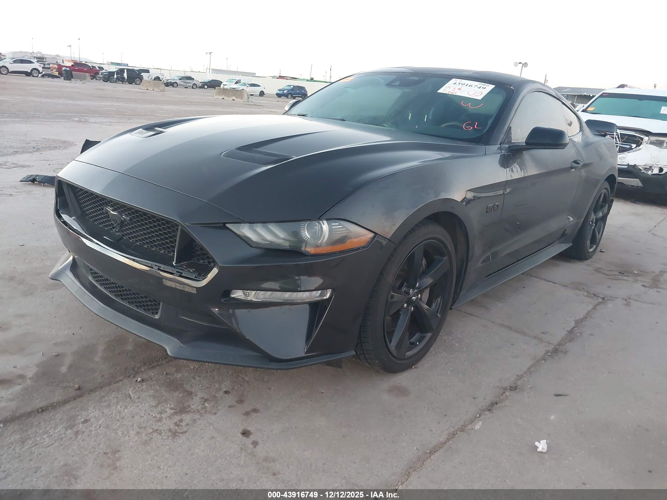 FORD MUSTANG image 2
