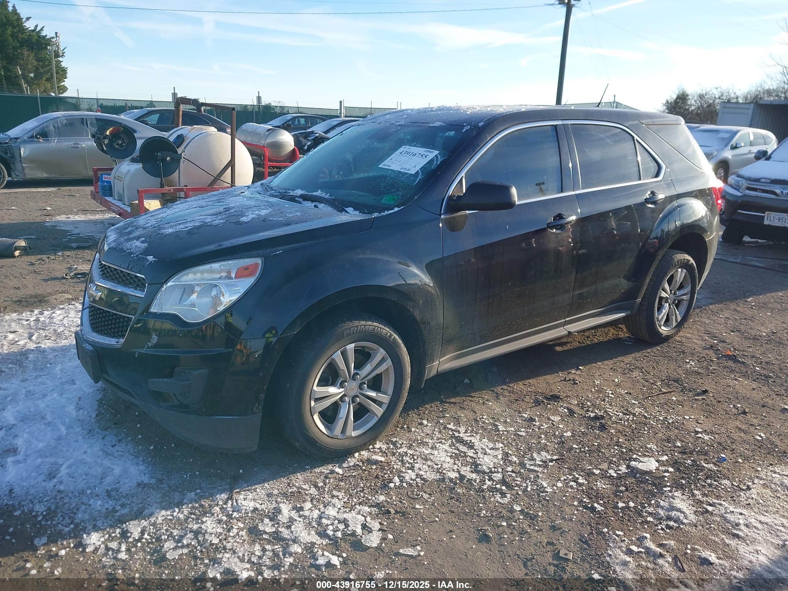 CHEVROLET EQUINOX image 2