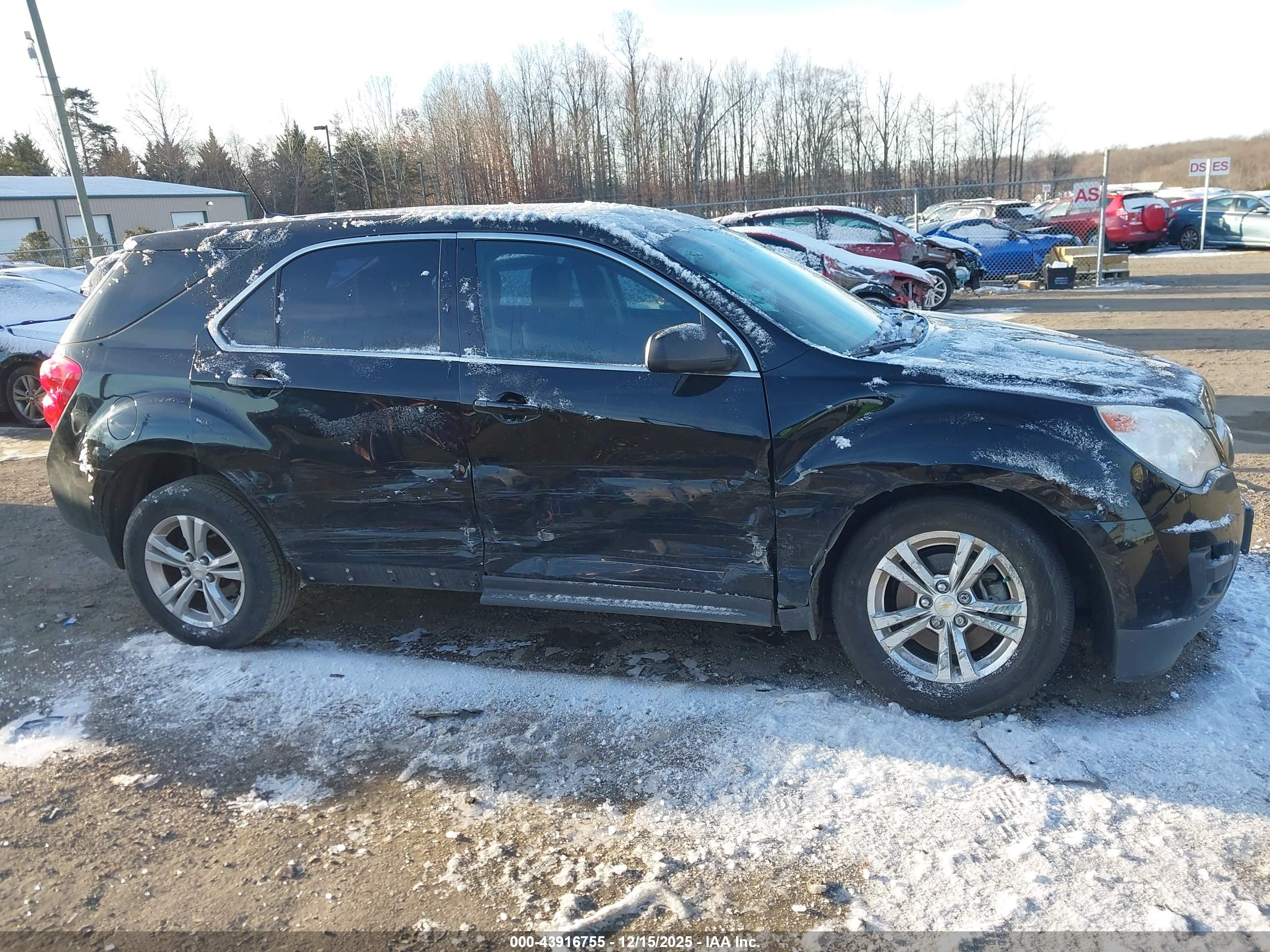 CHEVROLET EQUINOX image 6