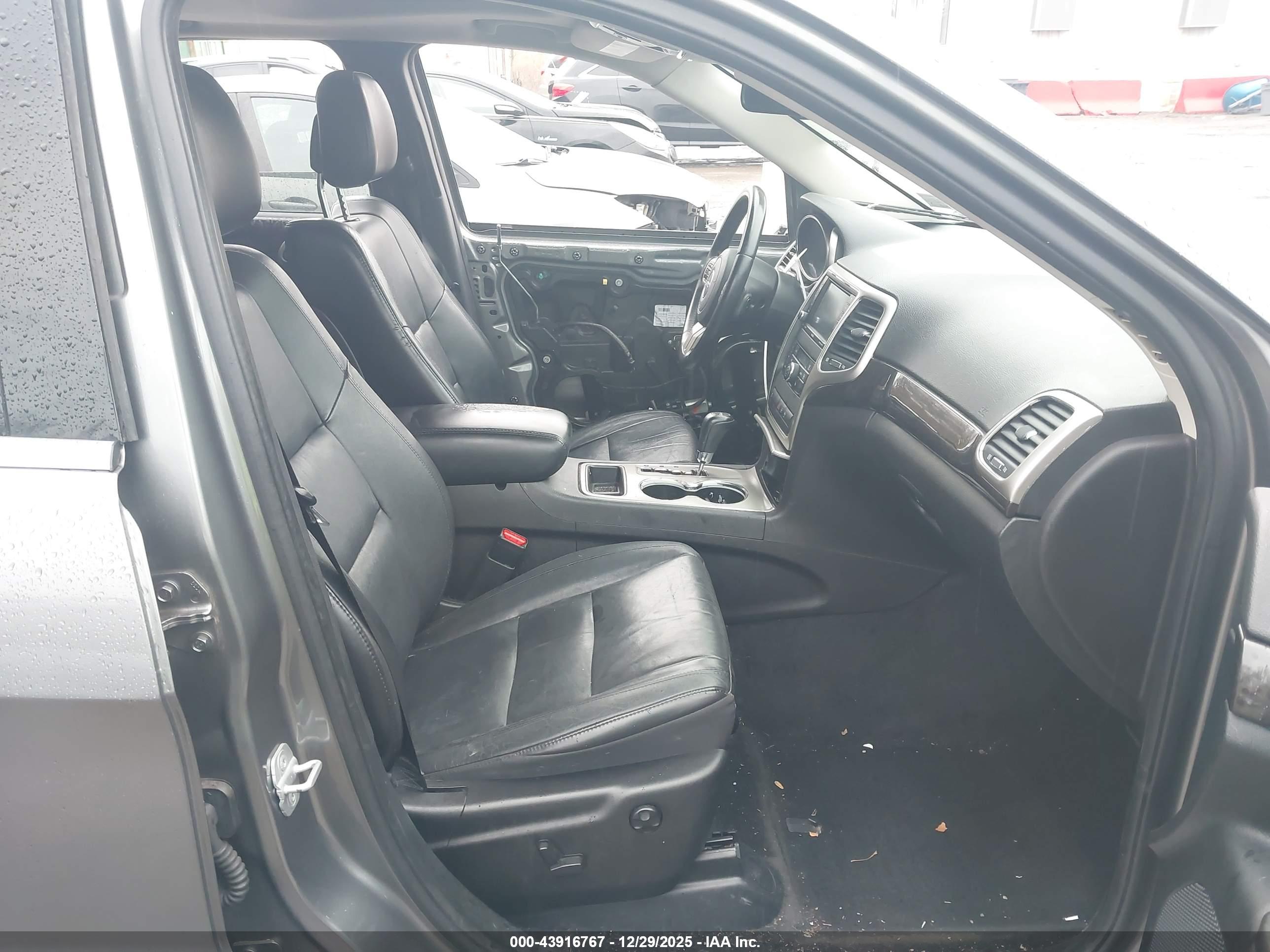 JEEP GRAND image 5