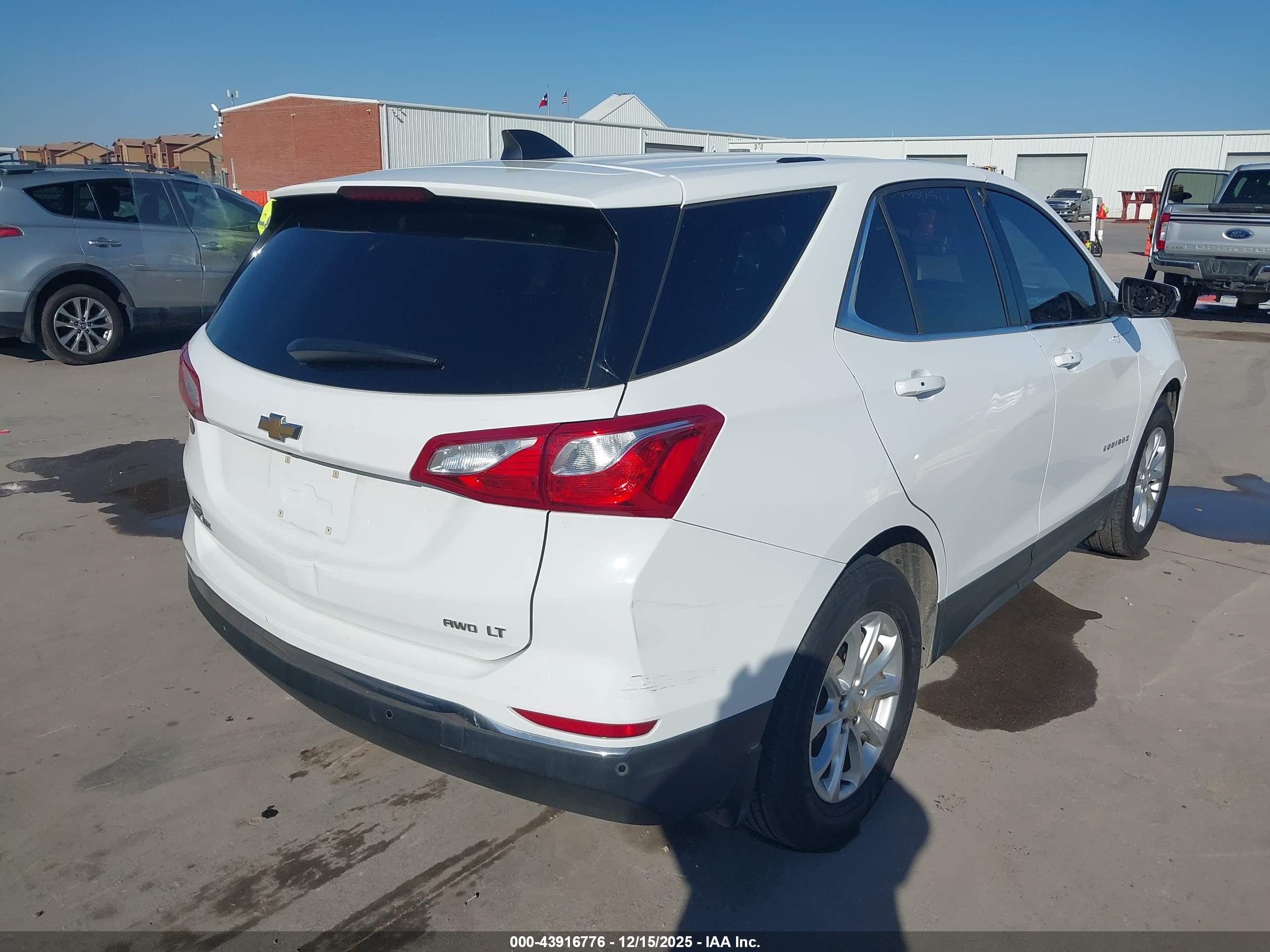 CHEVROLET EQUINOX image 4