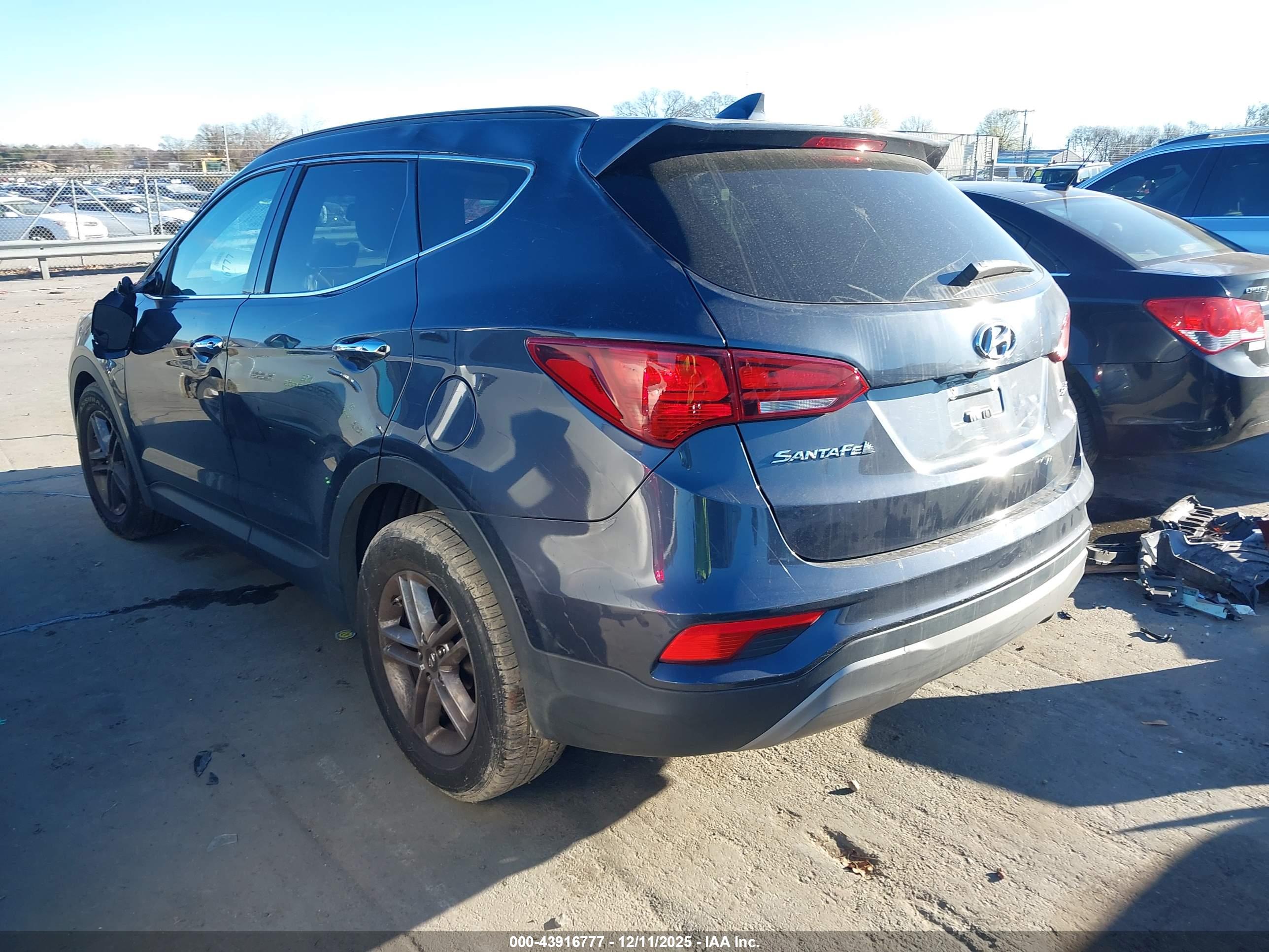 HYUNDAI SANTA image 3