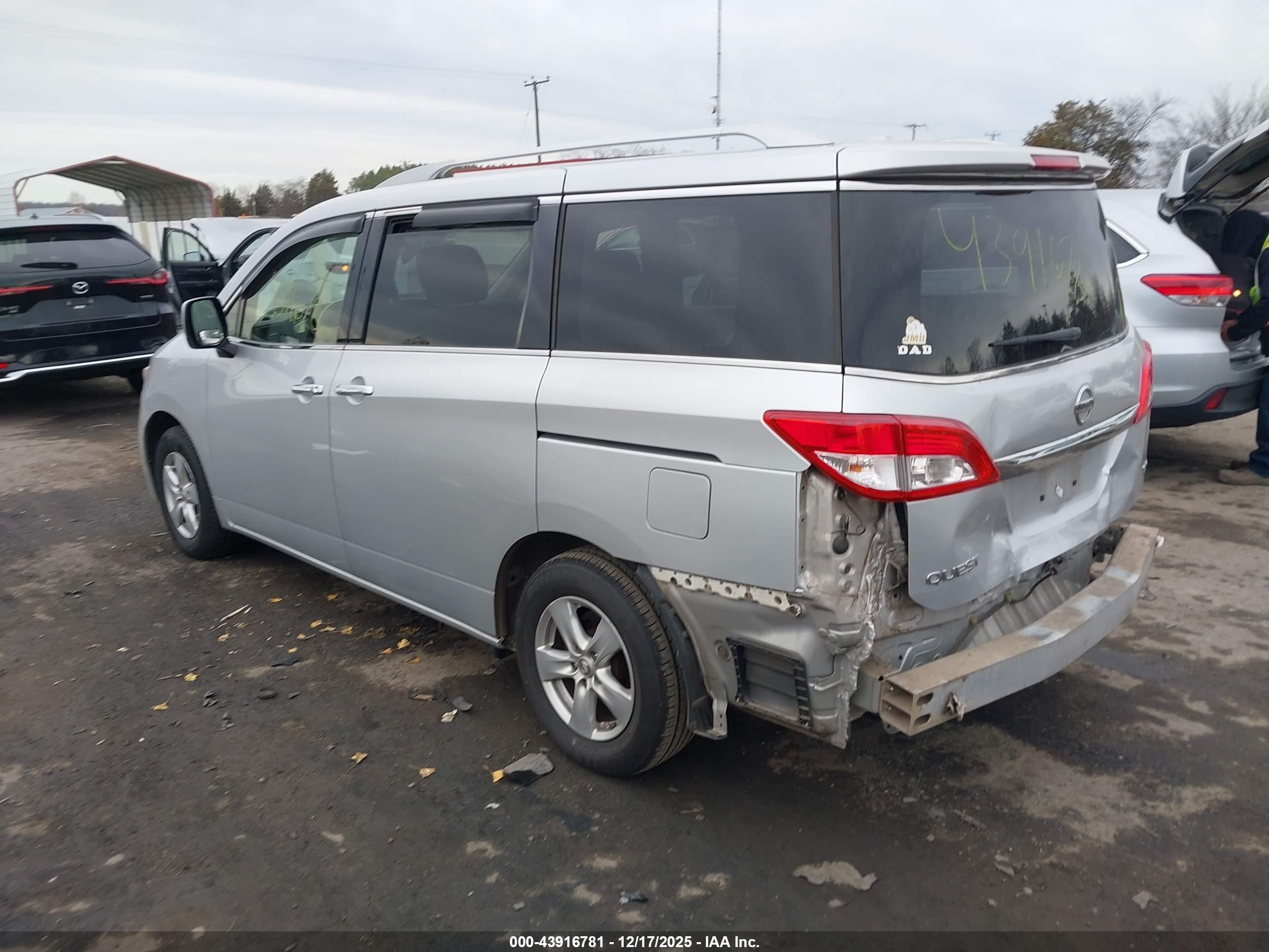 NISSAN QUEST image 3