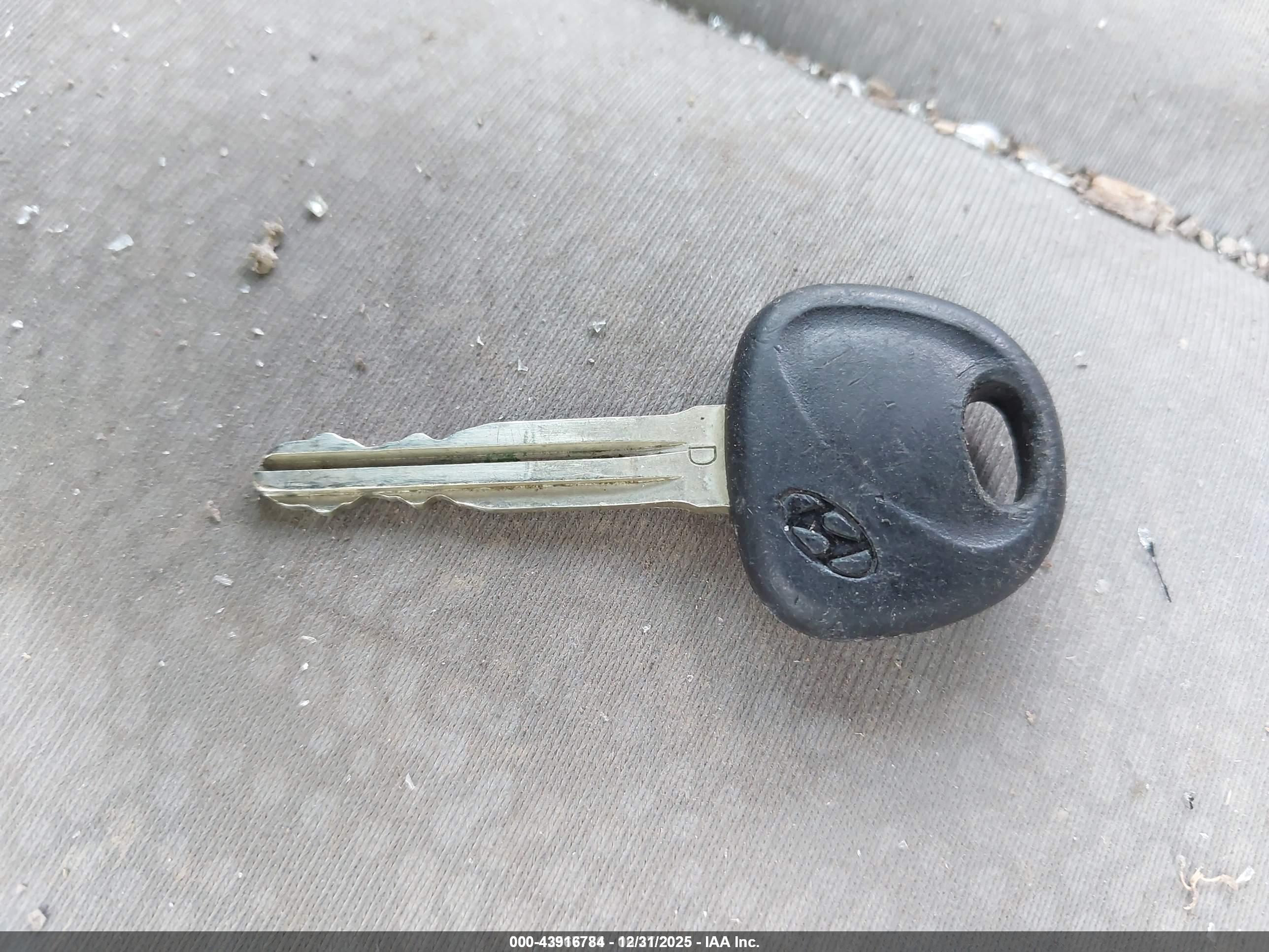 HYUNDAI ELANTRA image 11