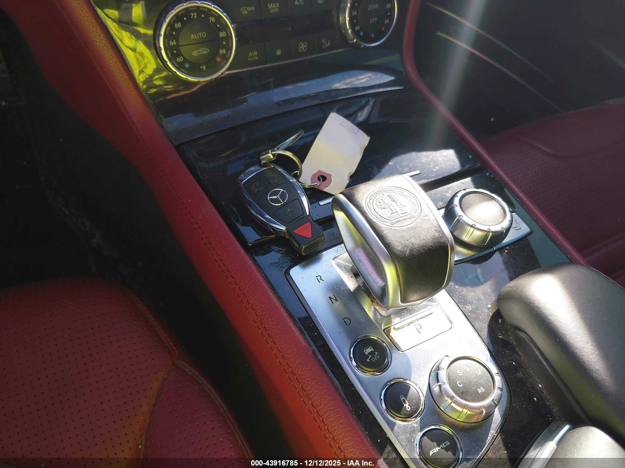 MERCEDES-BENZ SL image 11