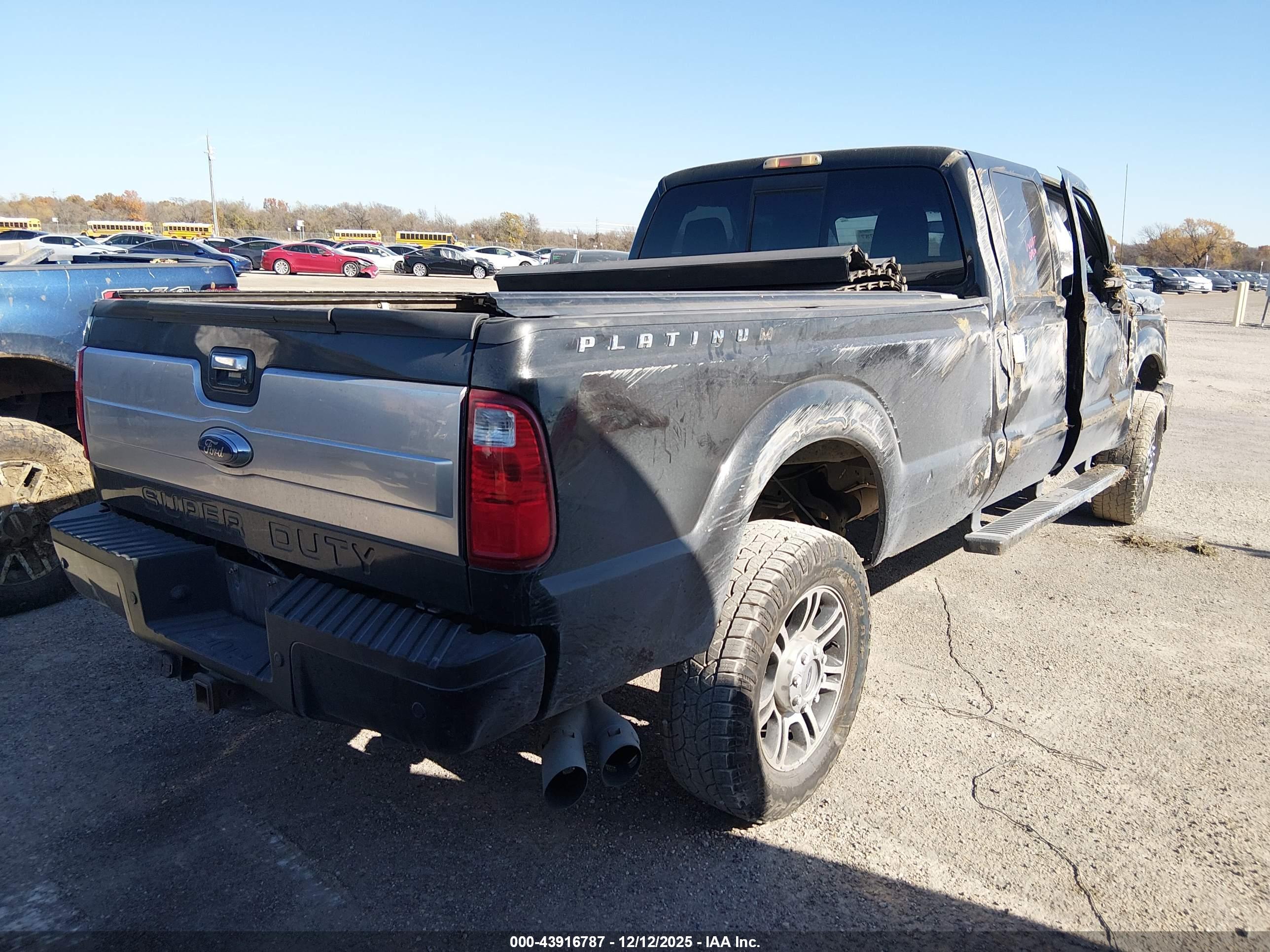 FORD F-350 image 4