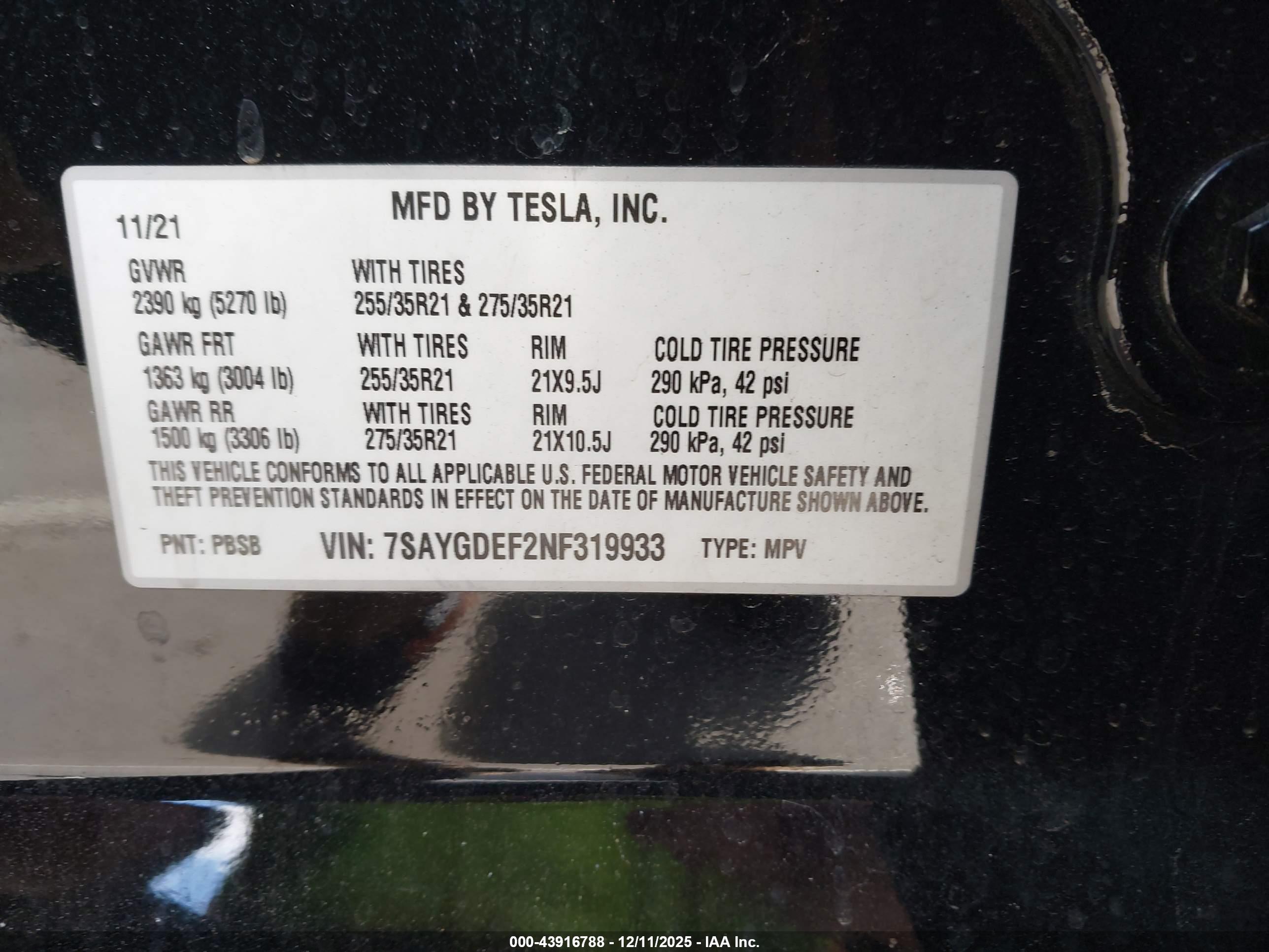 TESLA MODEL image 9