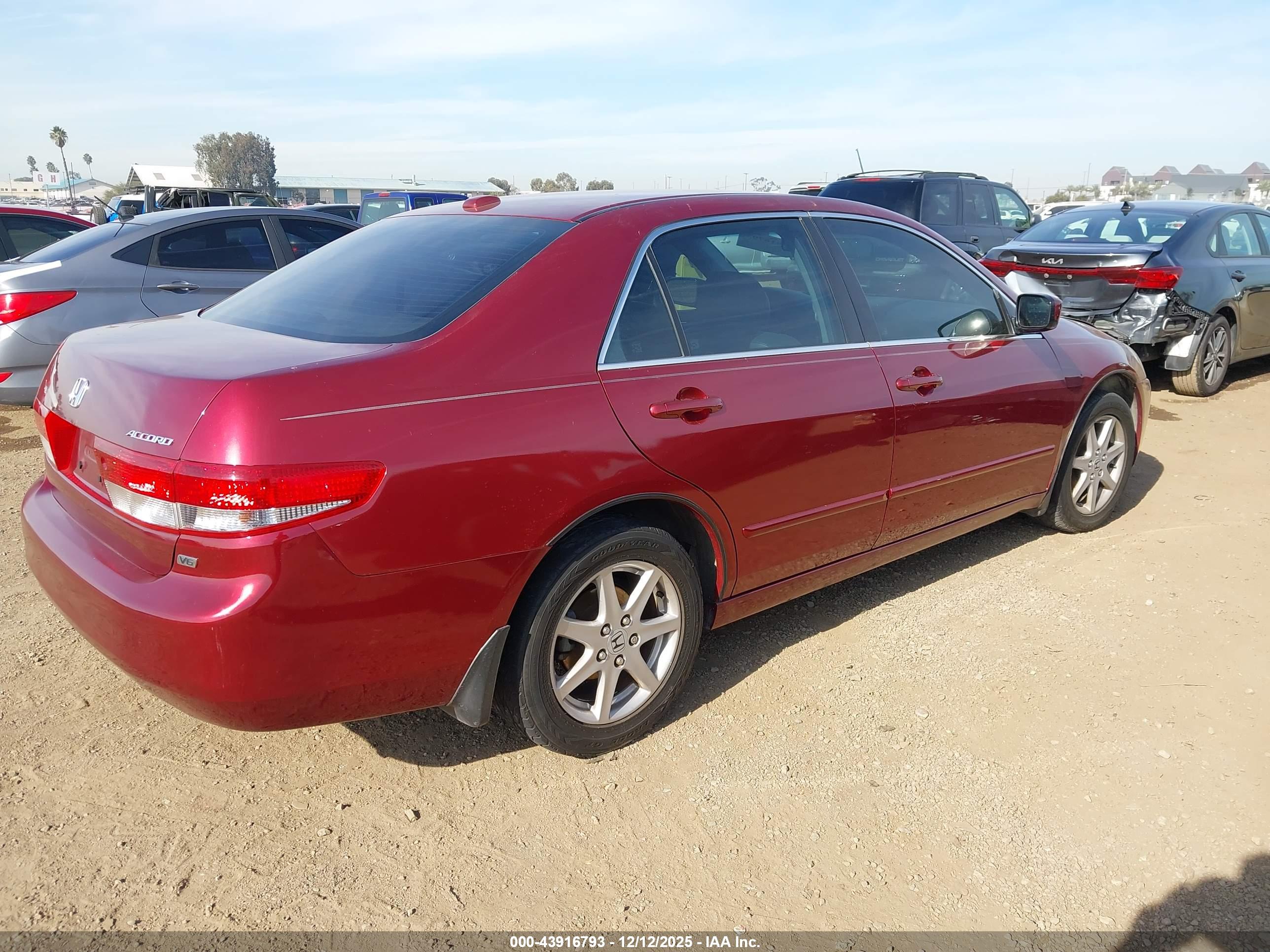 HONDA ACCORD image 4