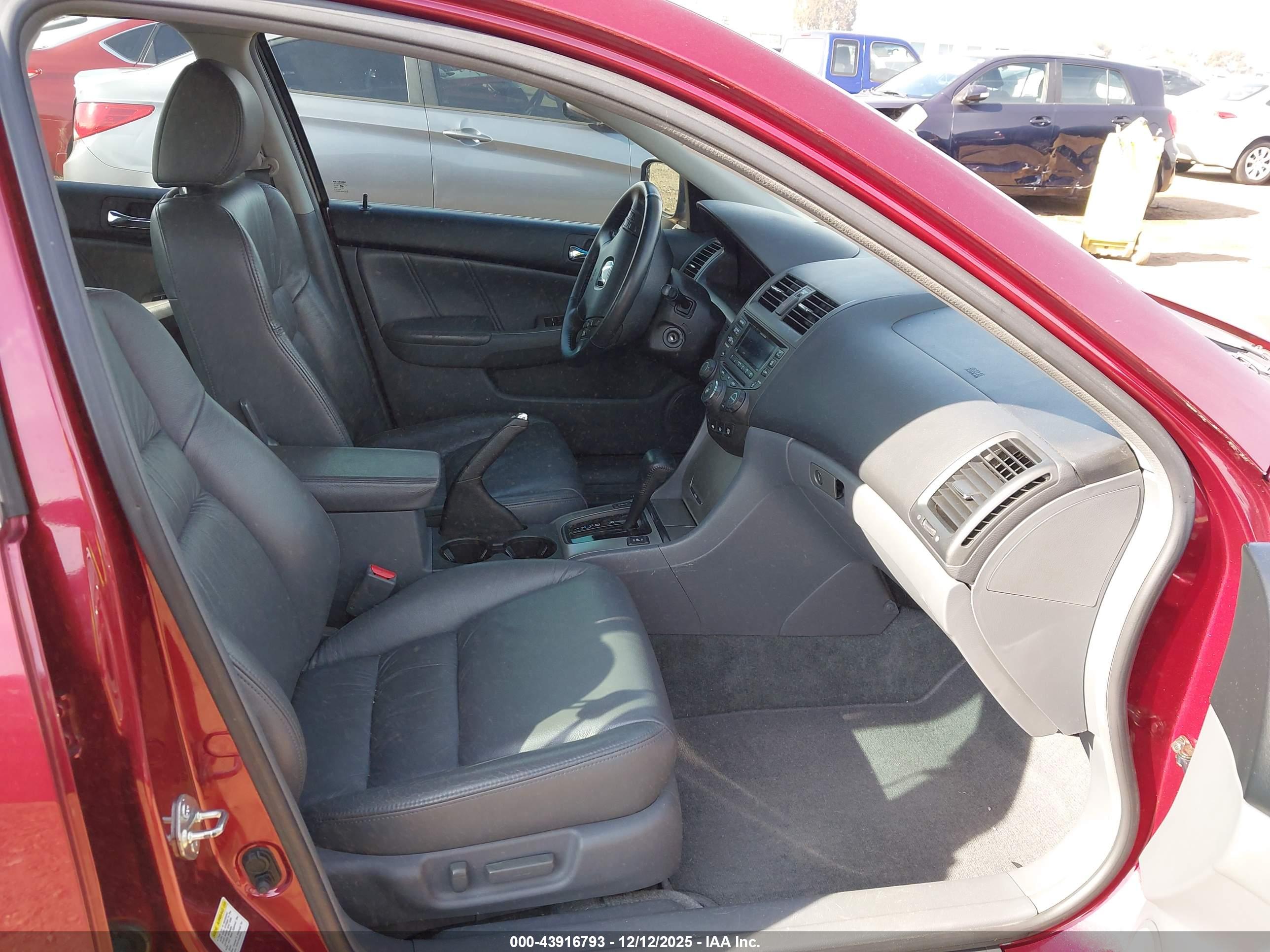 HONDA ACCORD image 5