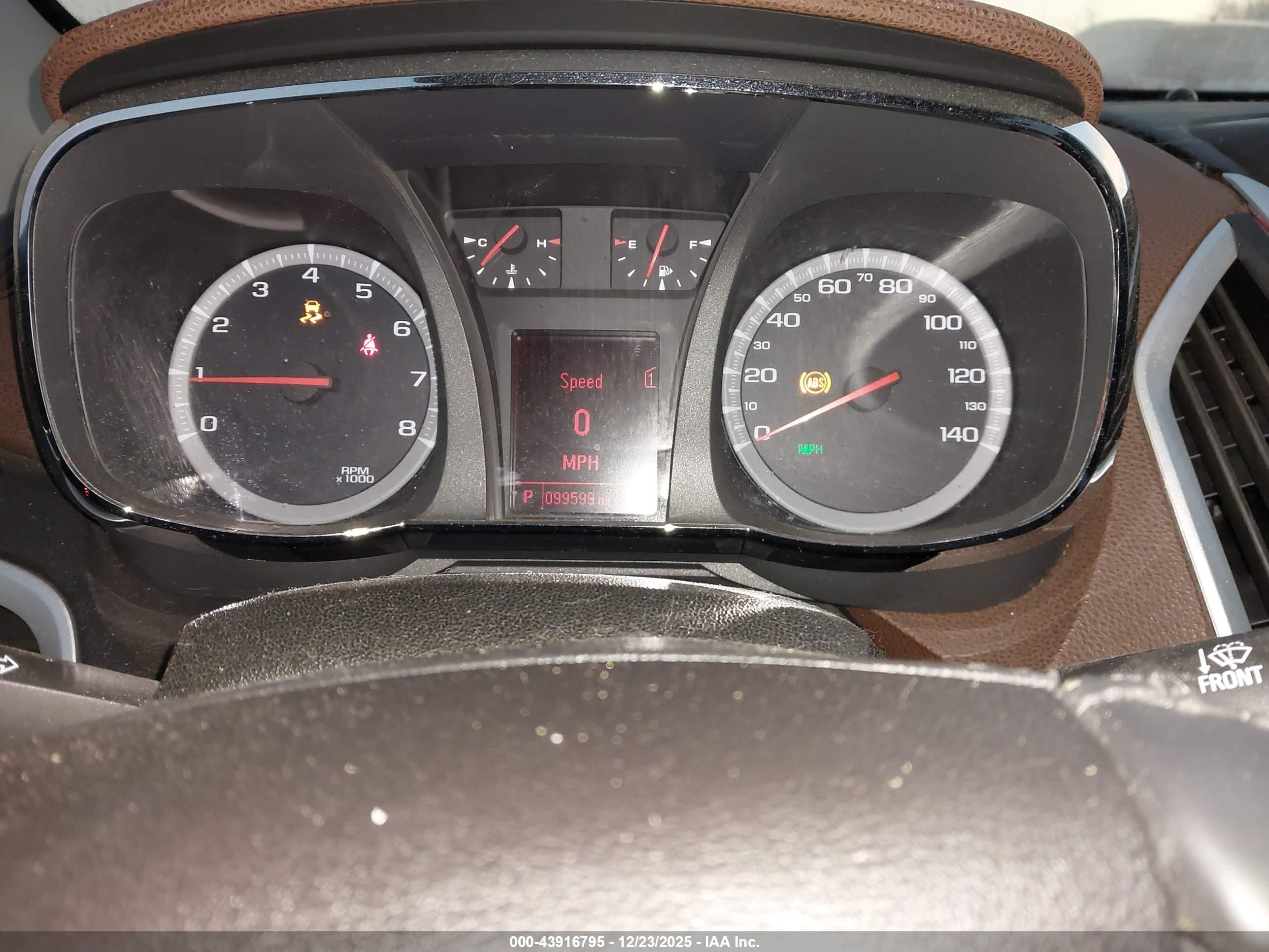 GMC TERRAIN image 7