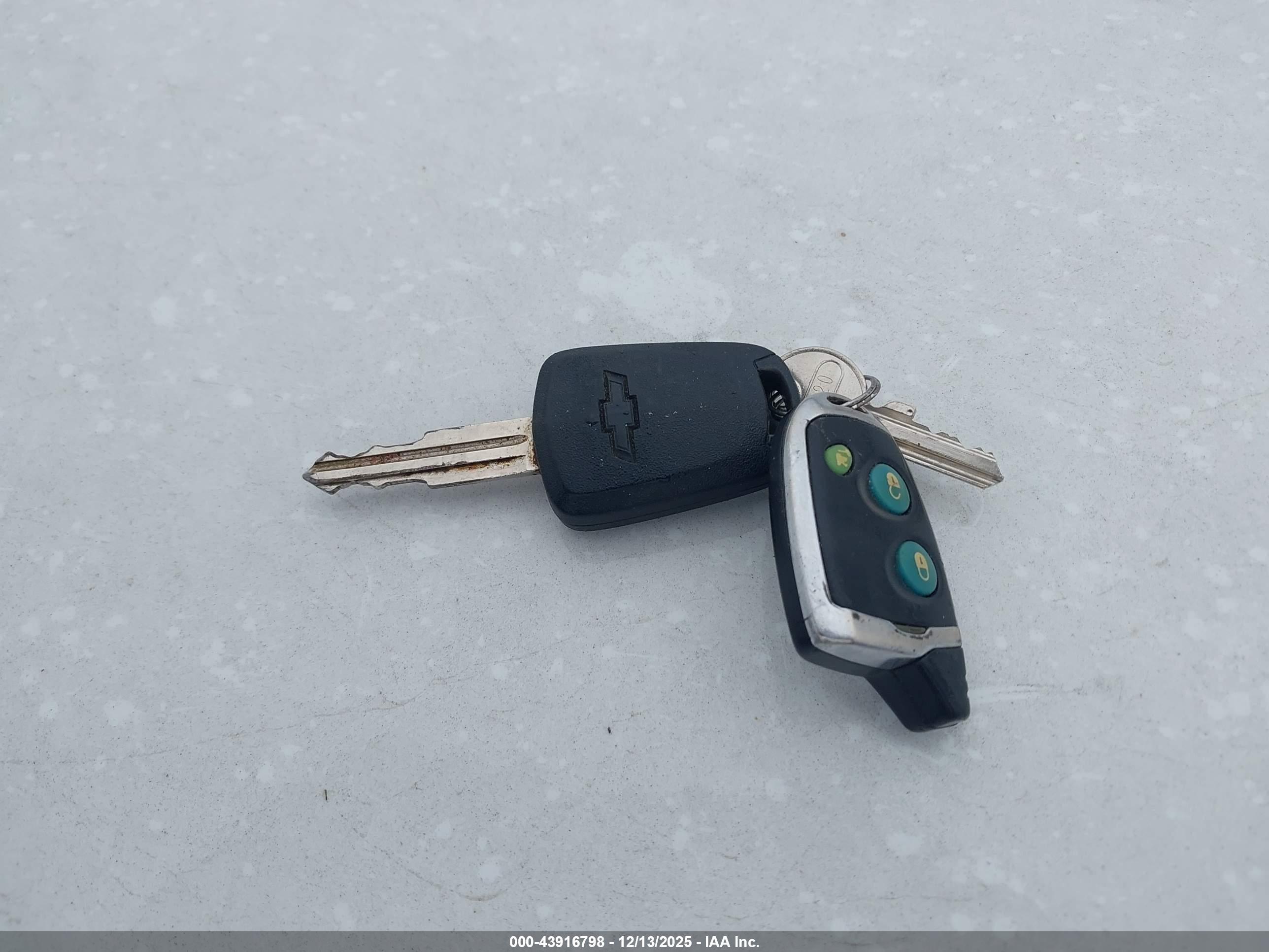 CHEVROLET SPARK image 11