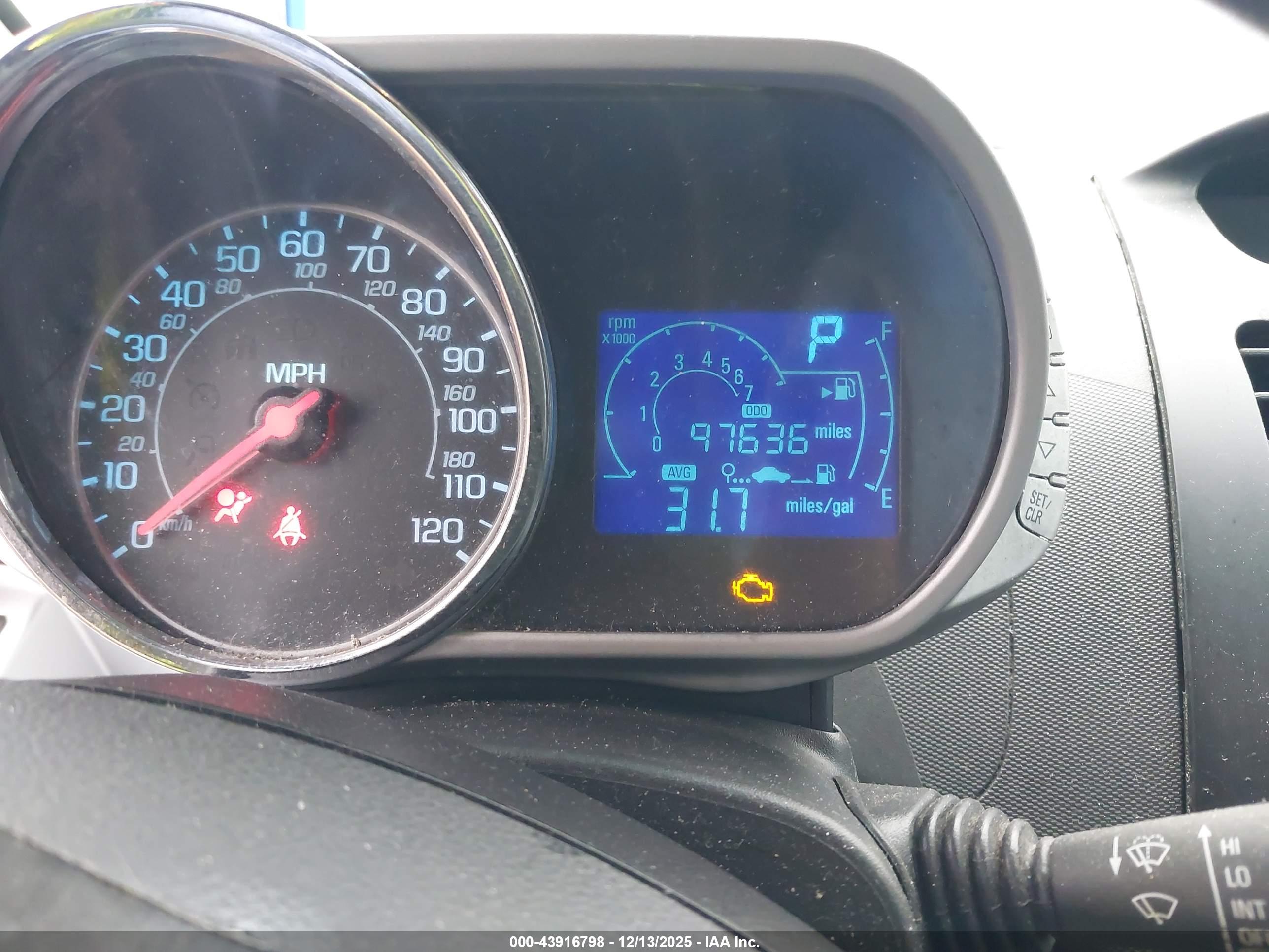 CHEVROLET SPARK image 7