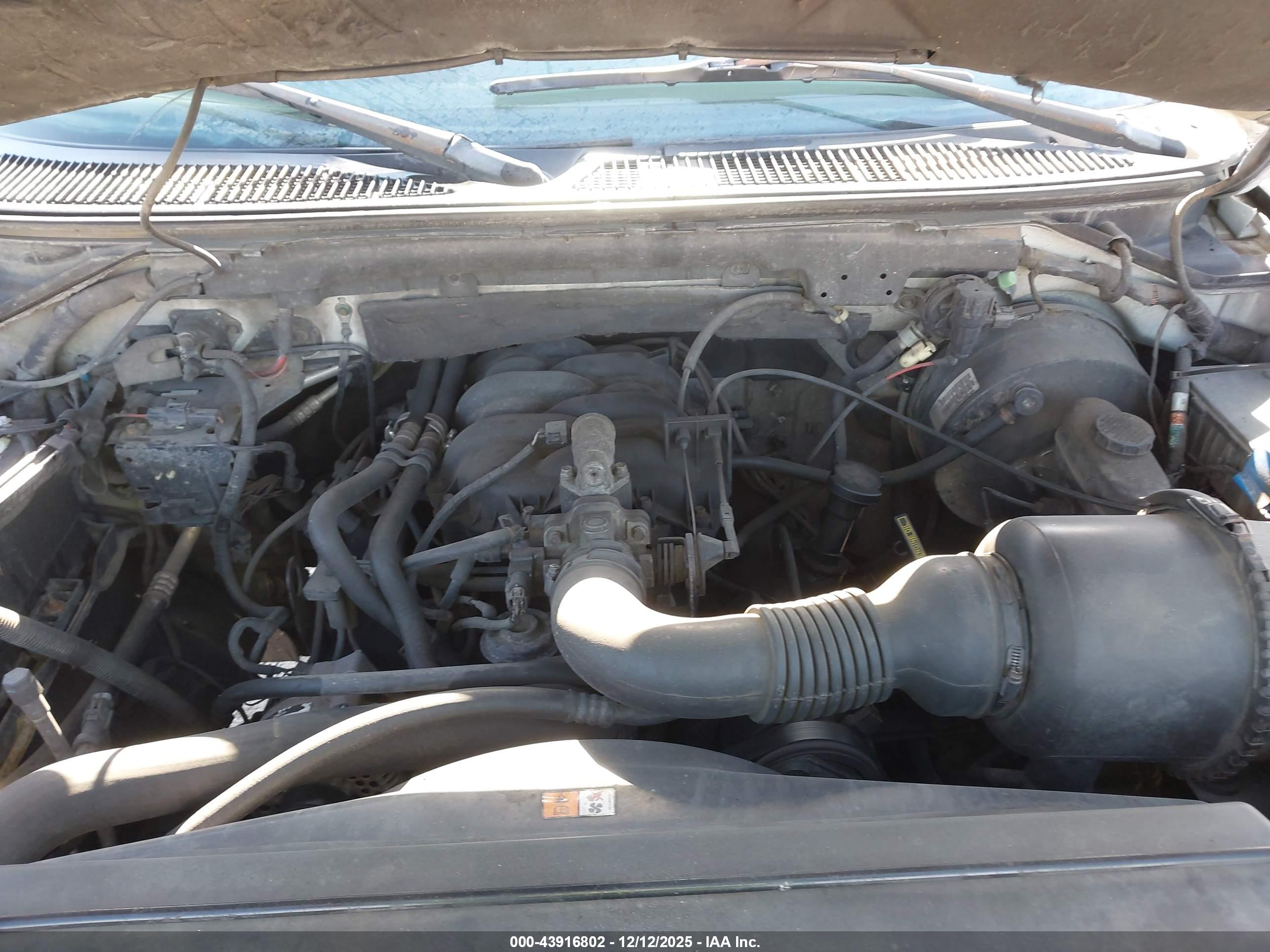 FORD F-150 image 10
