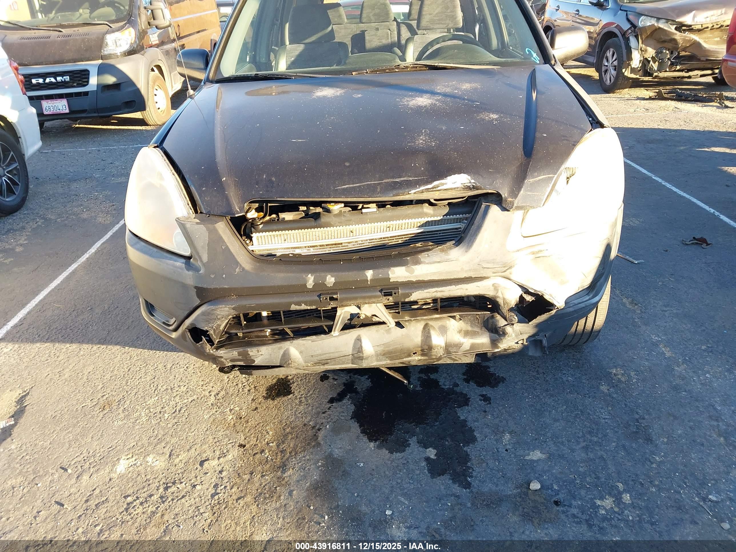 HONDA CR-V image 6