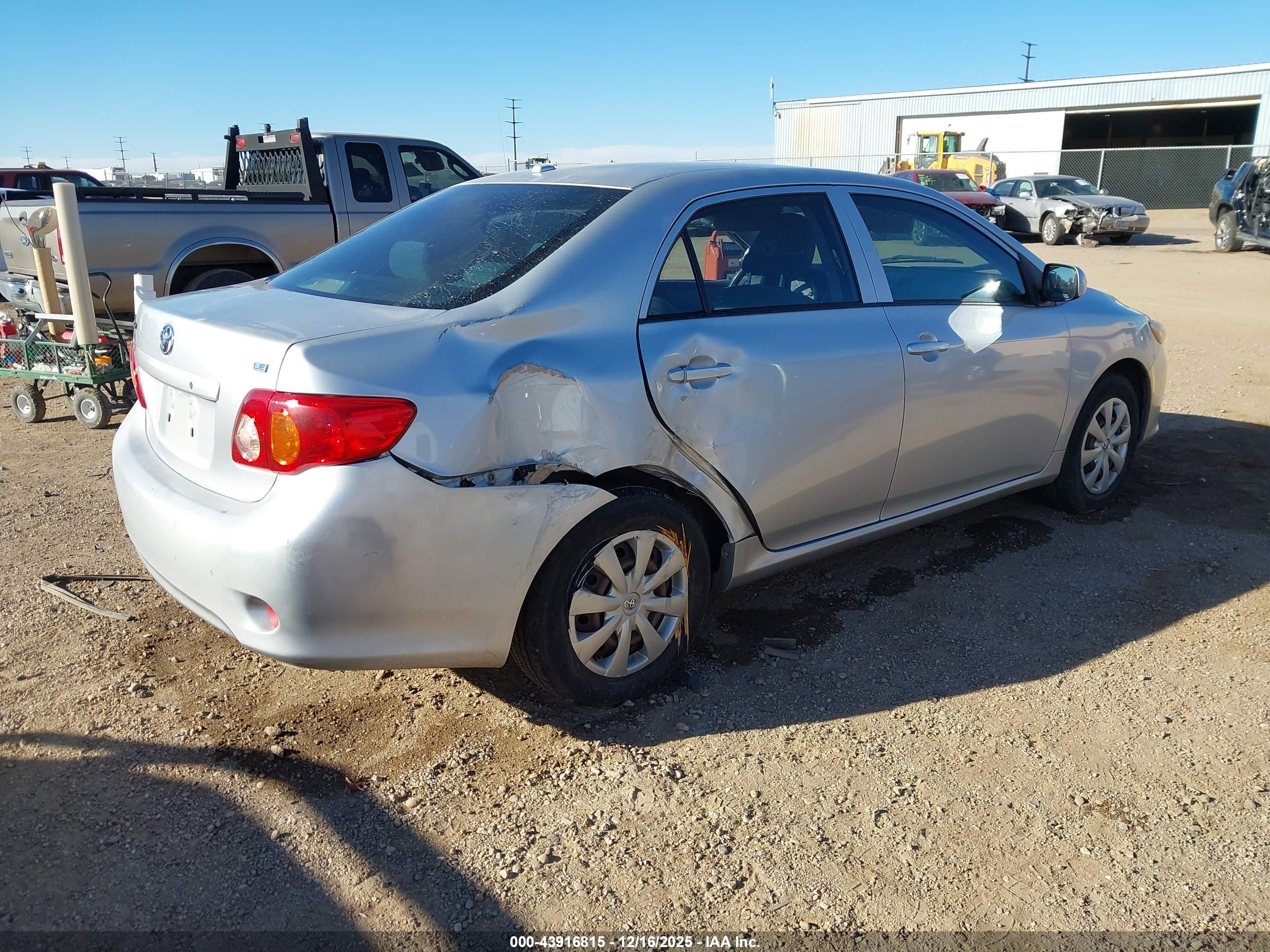 TOYOTA COROLLA image 4
