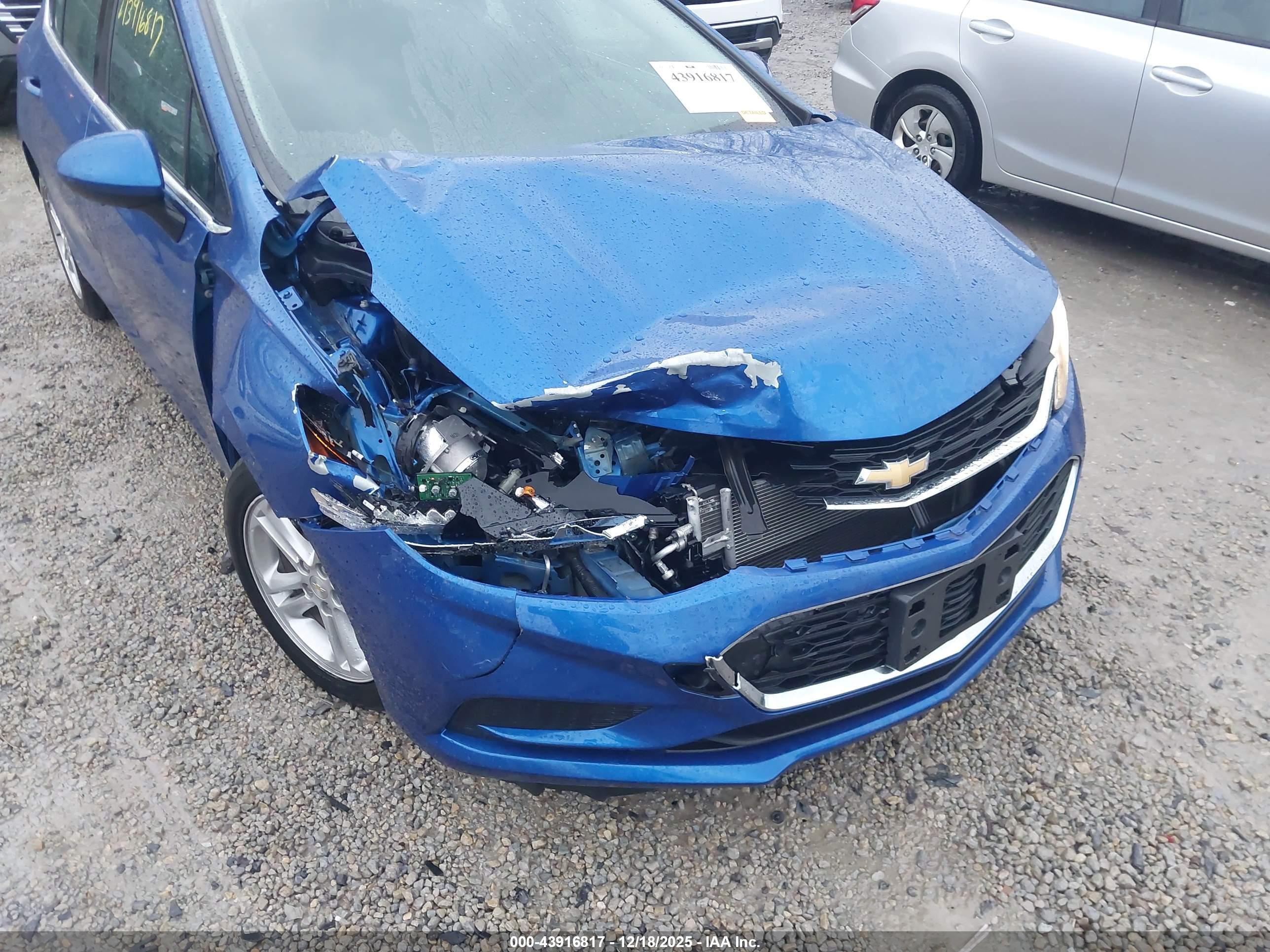 CHEVROLET CRUZE image 6