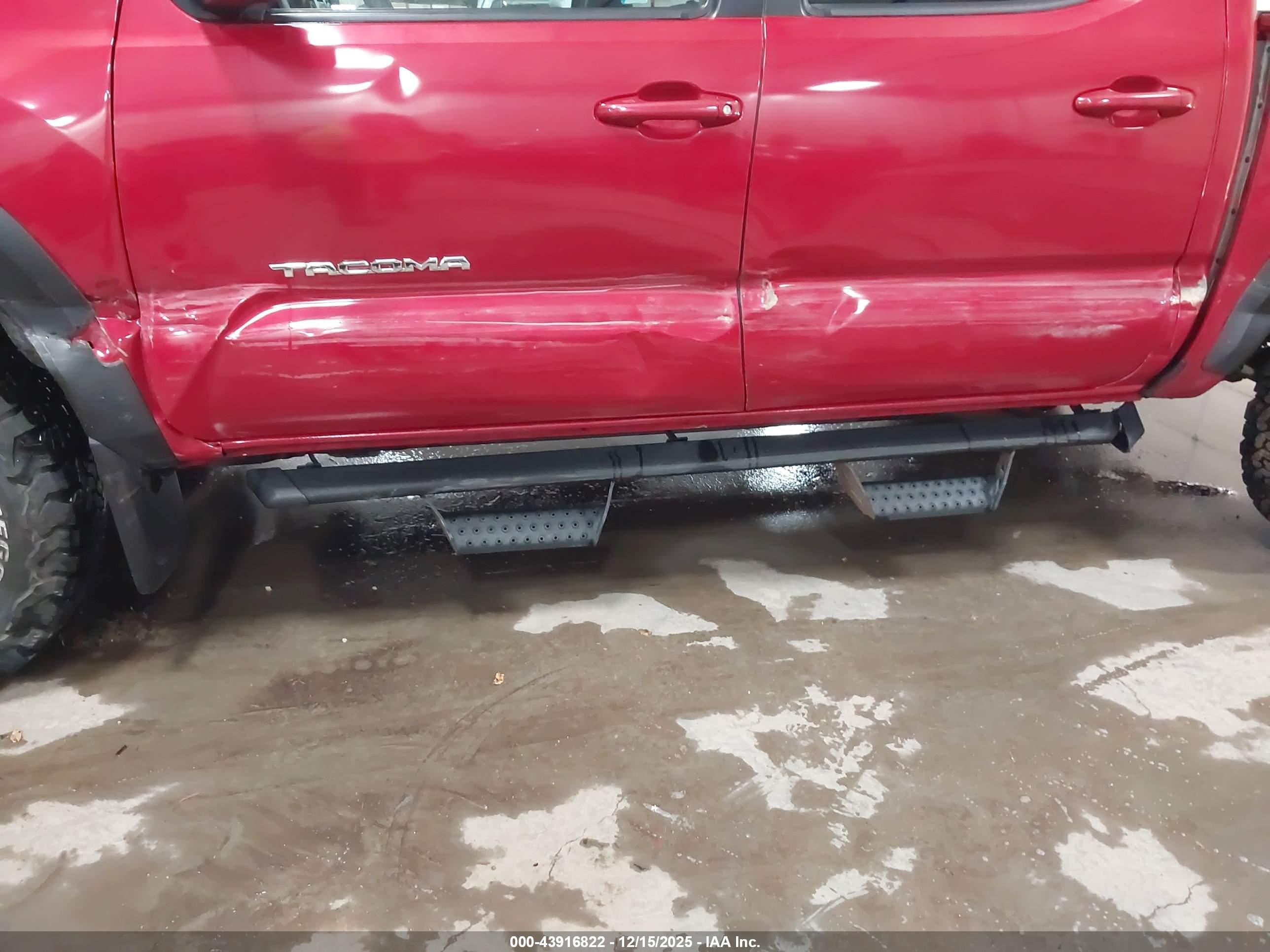 TOYOTA TACOMA image 6