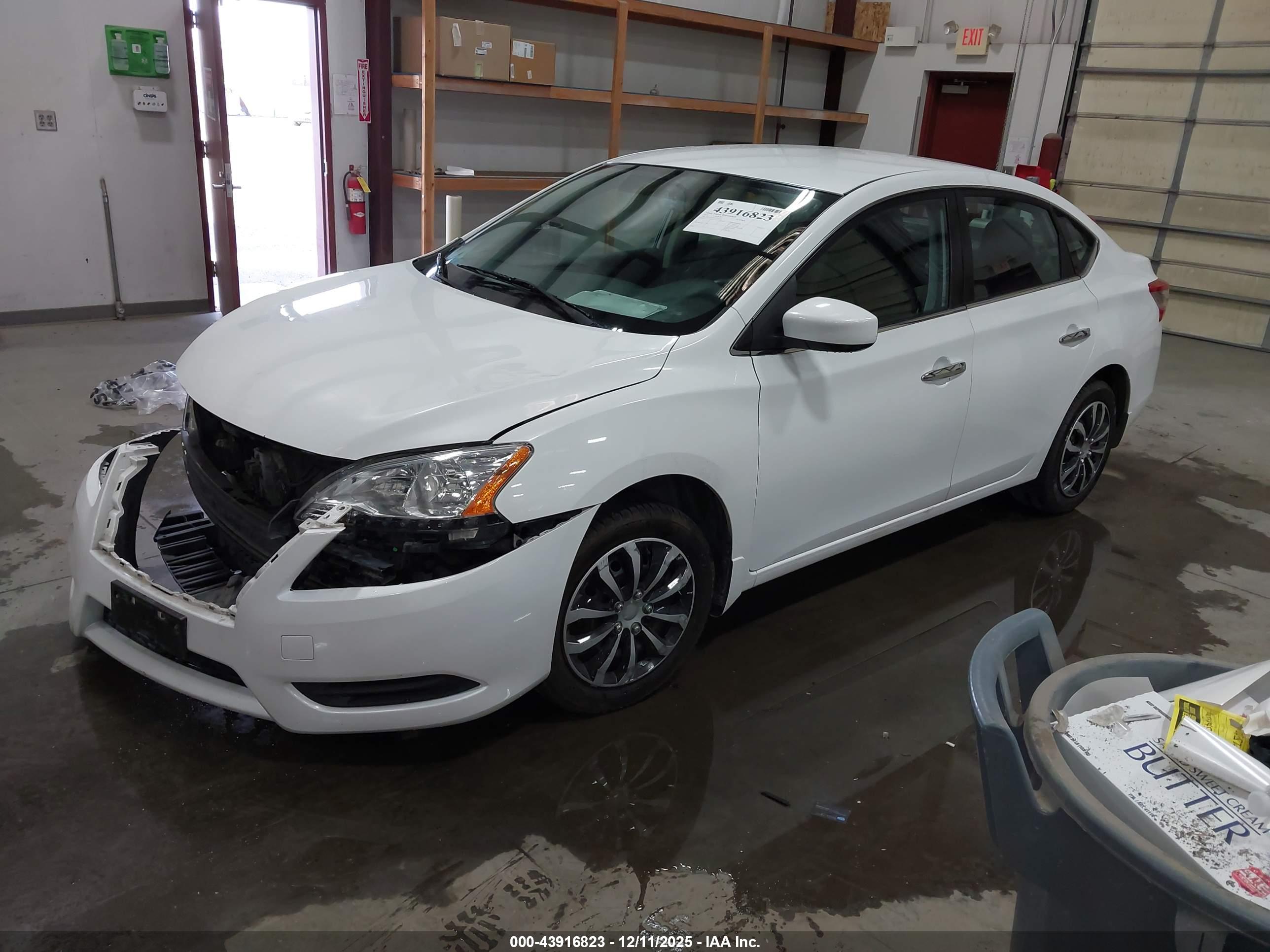 NISSAN SENTRA image 2