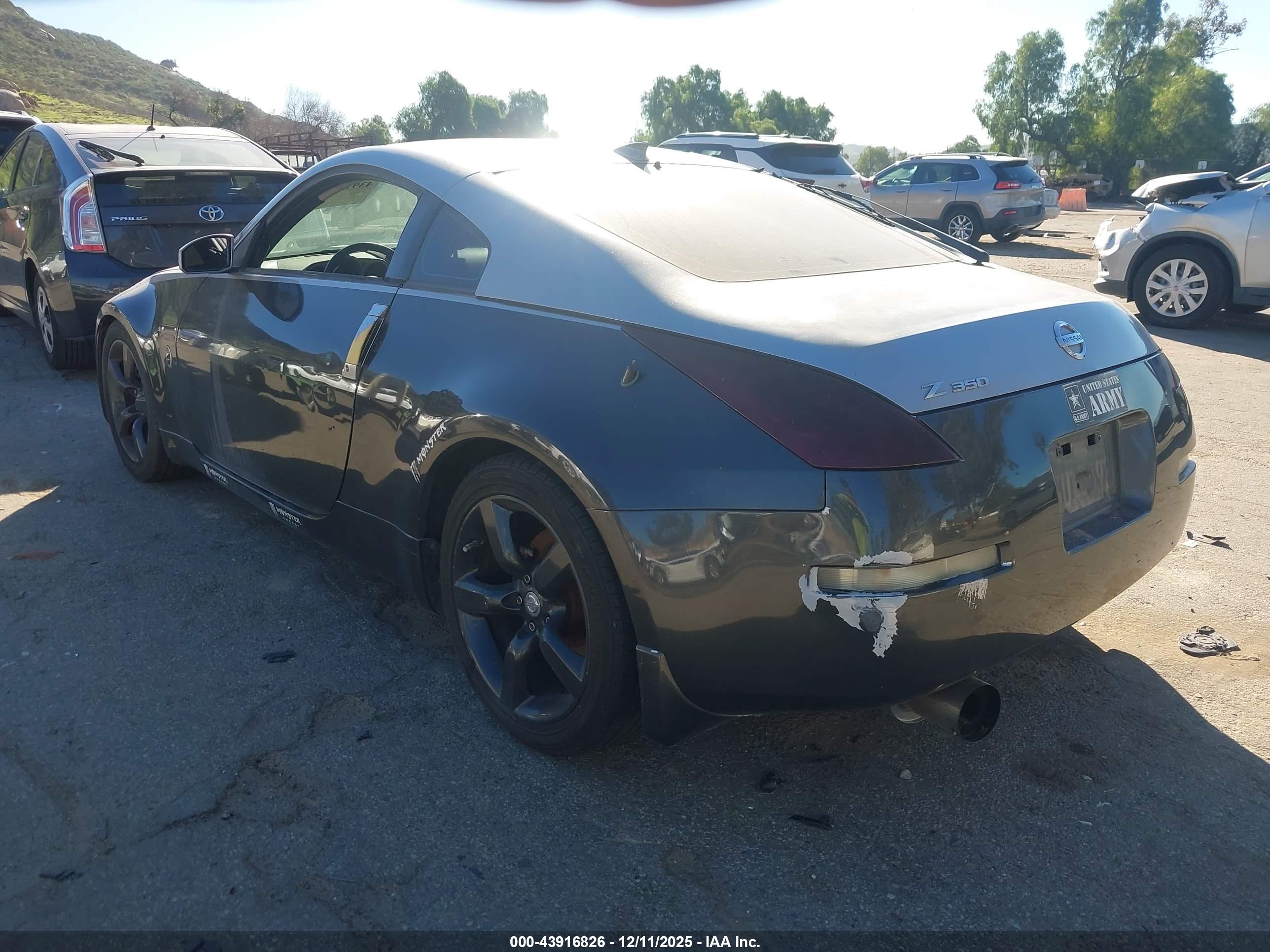 NISSAN 350Z image 3
