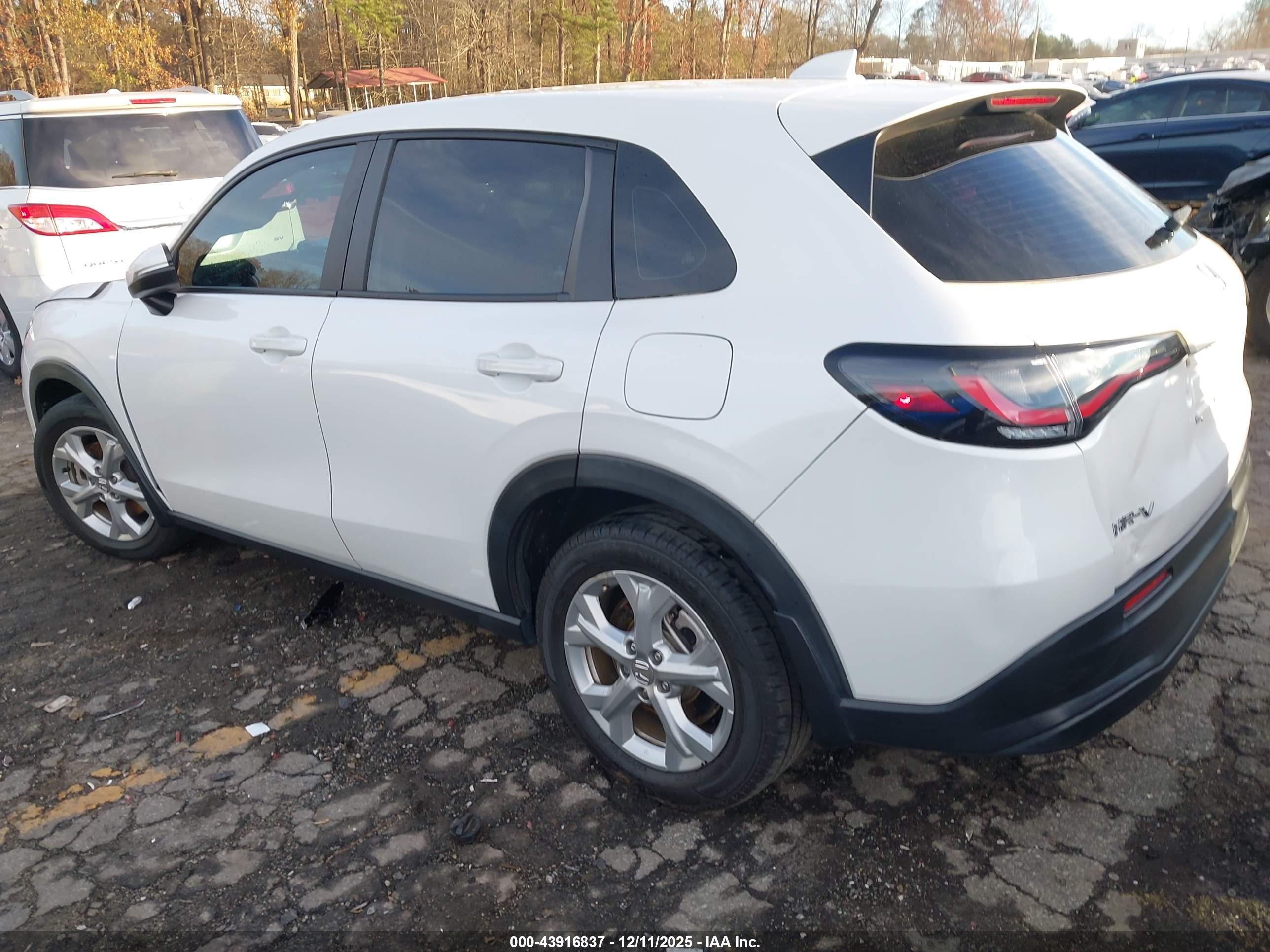 HONDA HR-V image 3