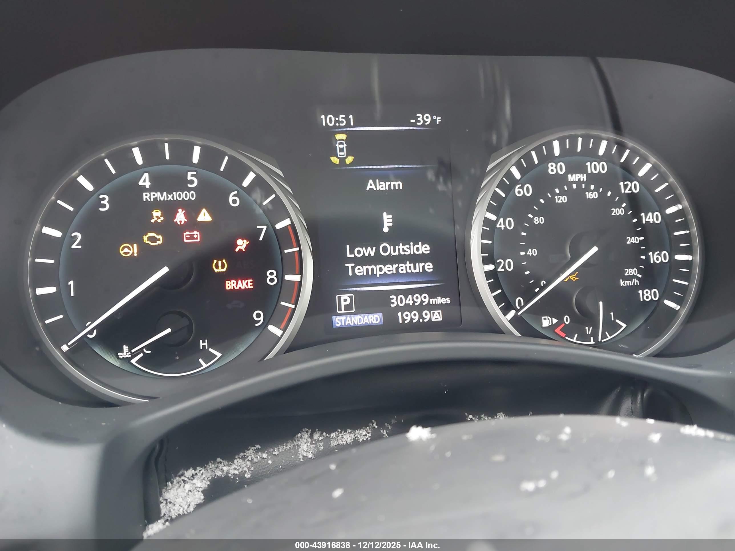 INFINITI Q50 image 7