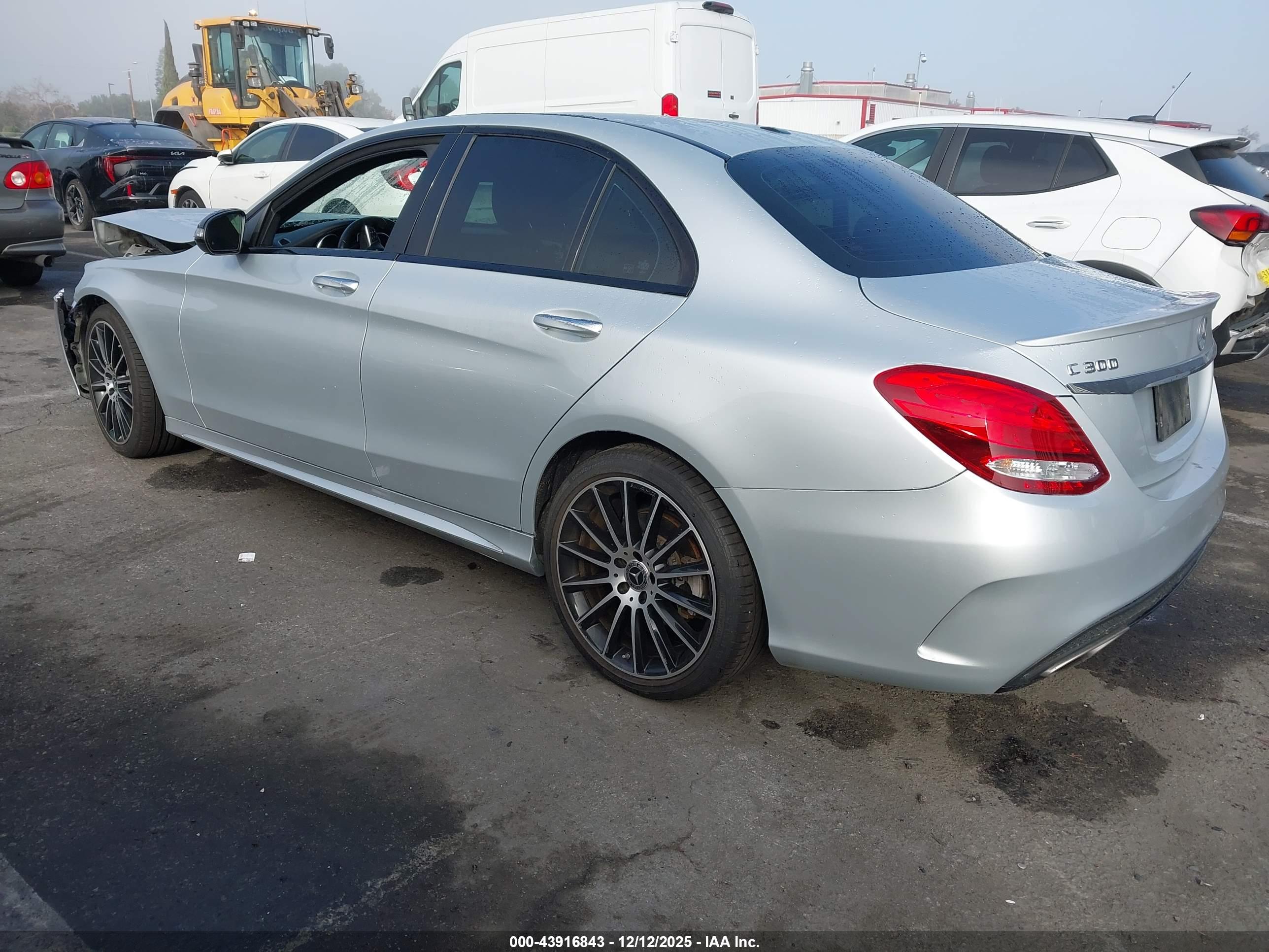 MERCEDES-BENZ C image 3