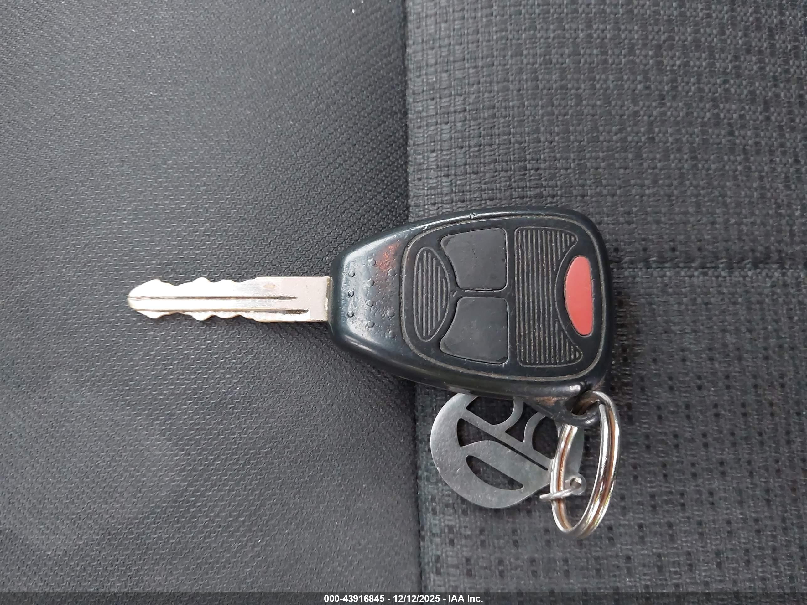 DODGE NITRO image 11