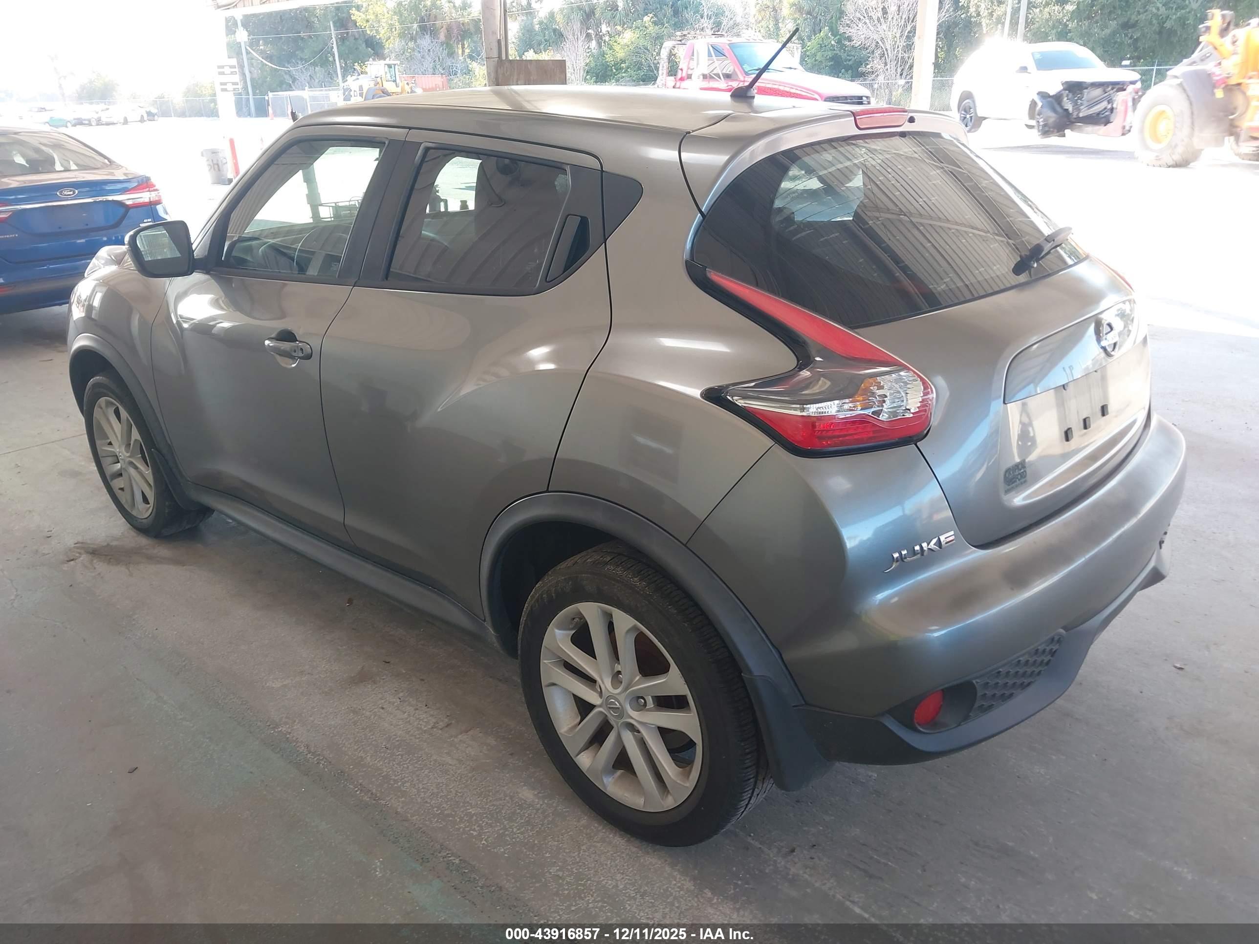 NISSAN JUKE image 3