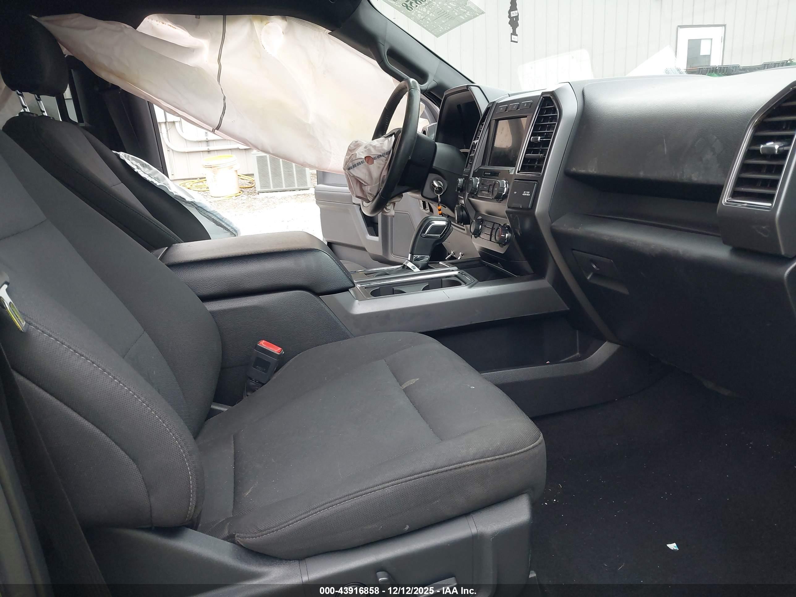 FORD F-150 image 5