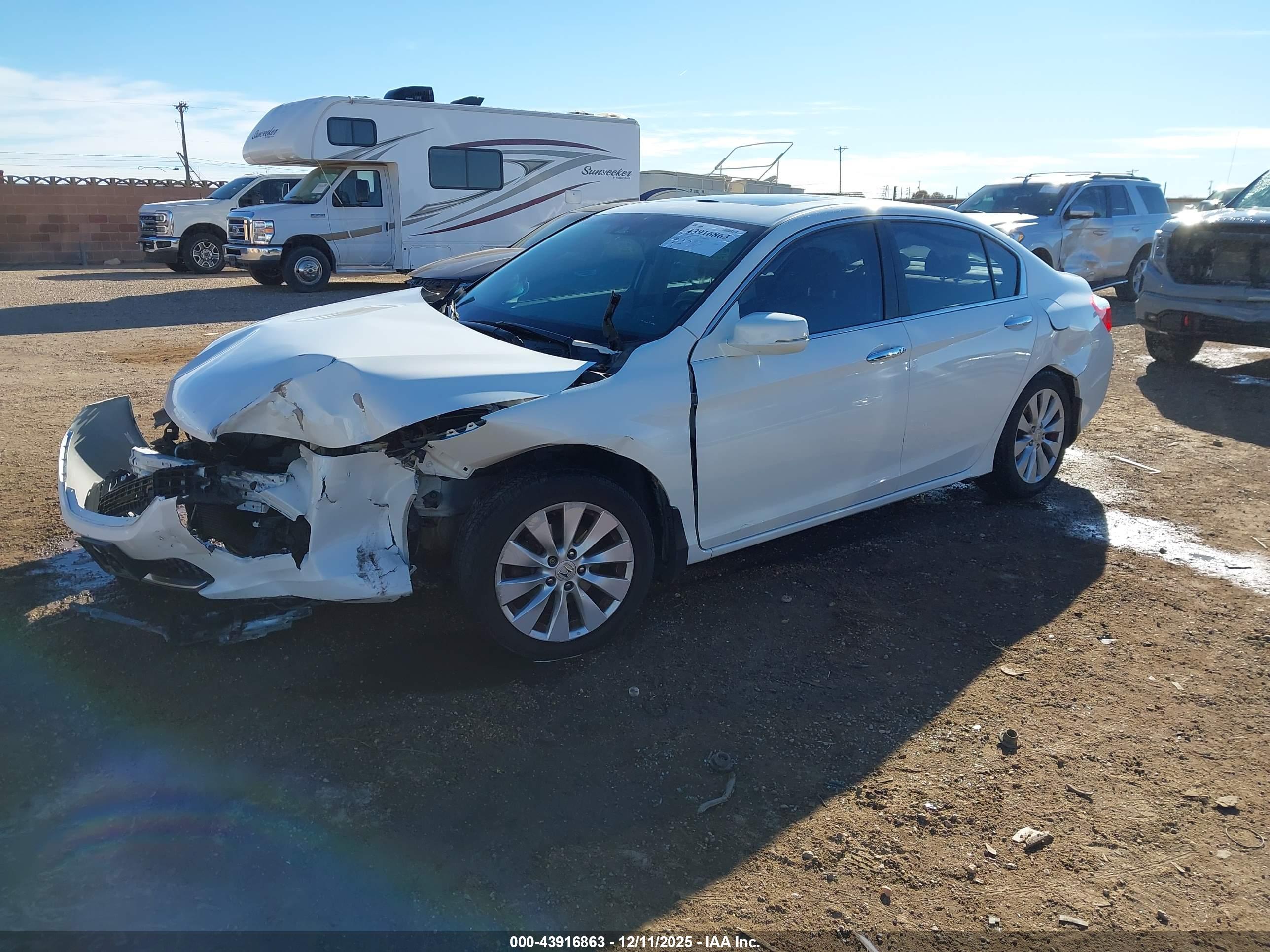 HONDA ACCORD image 2