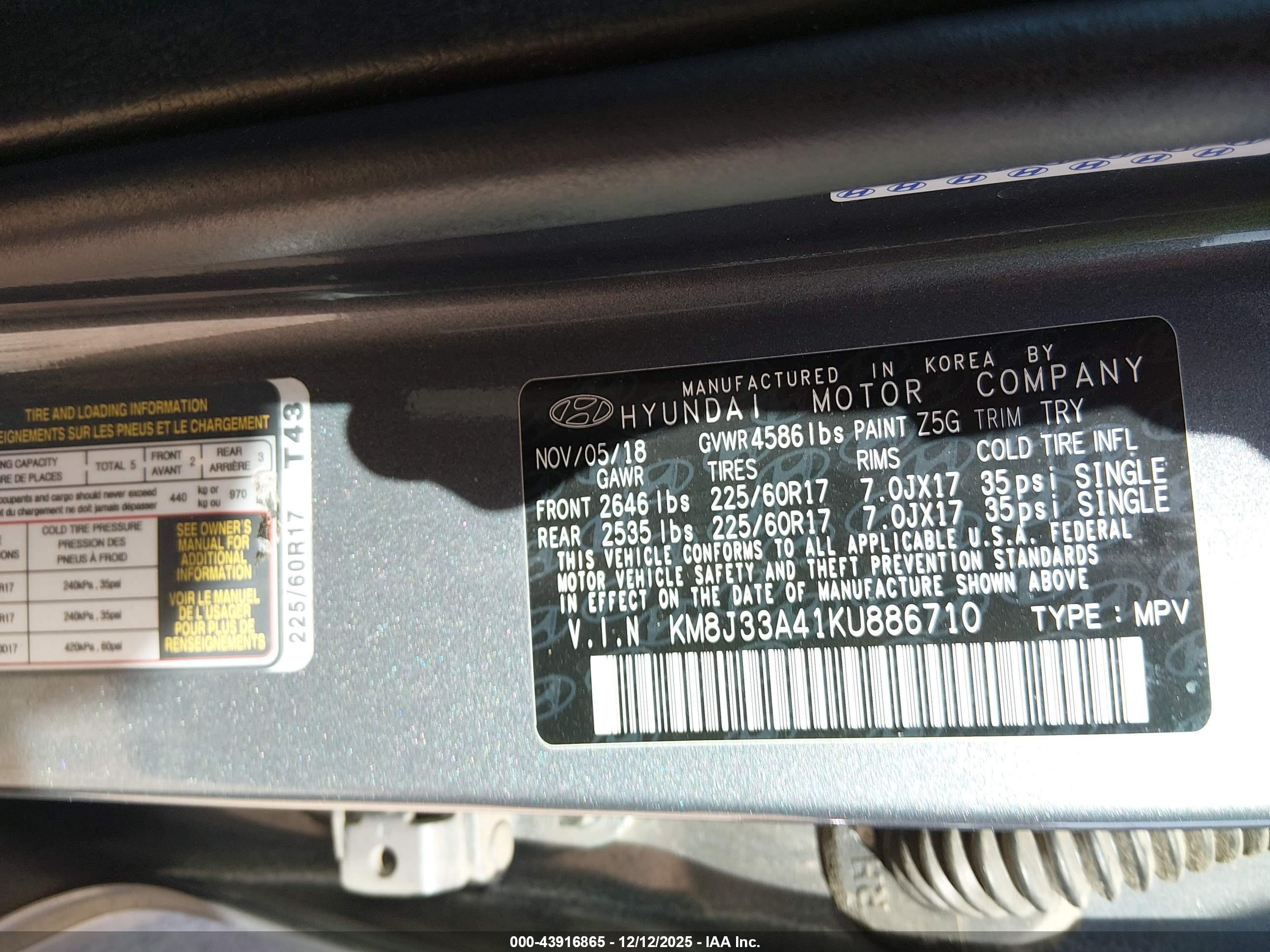 HYUNDAI TUCSON image 9