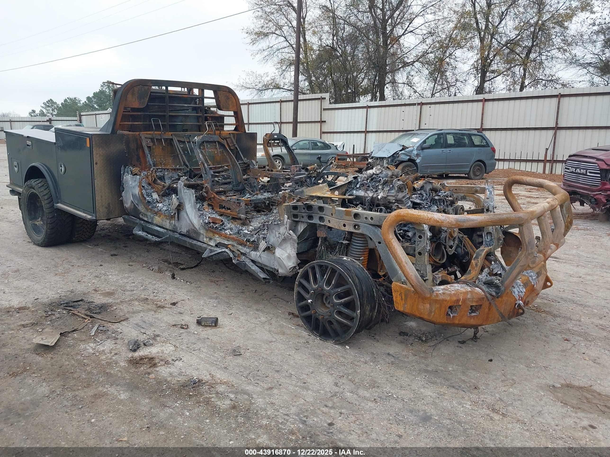 FORD F-350 image 2