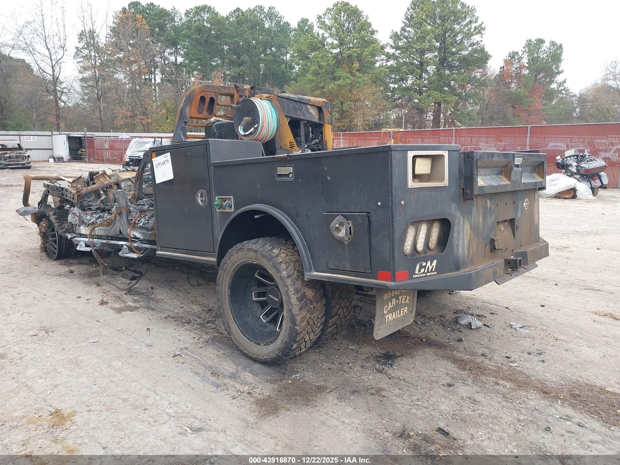FORD F-350 image 4