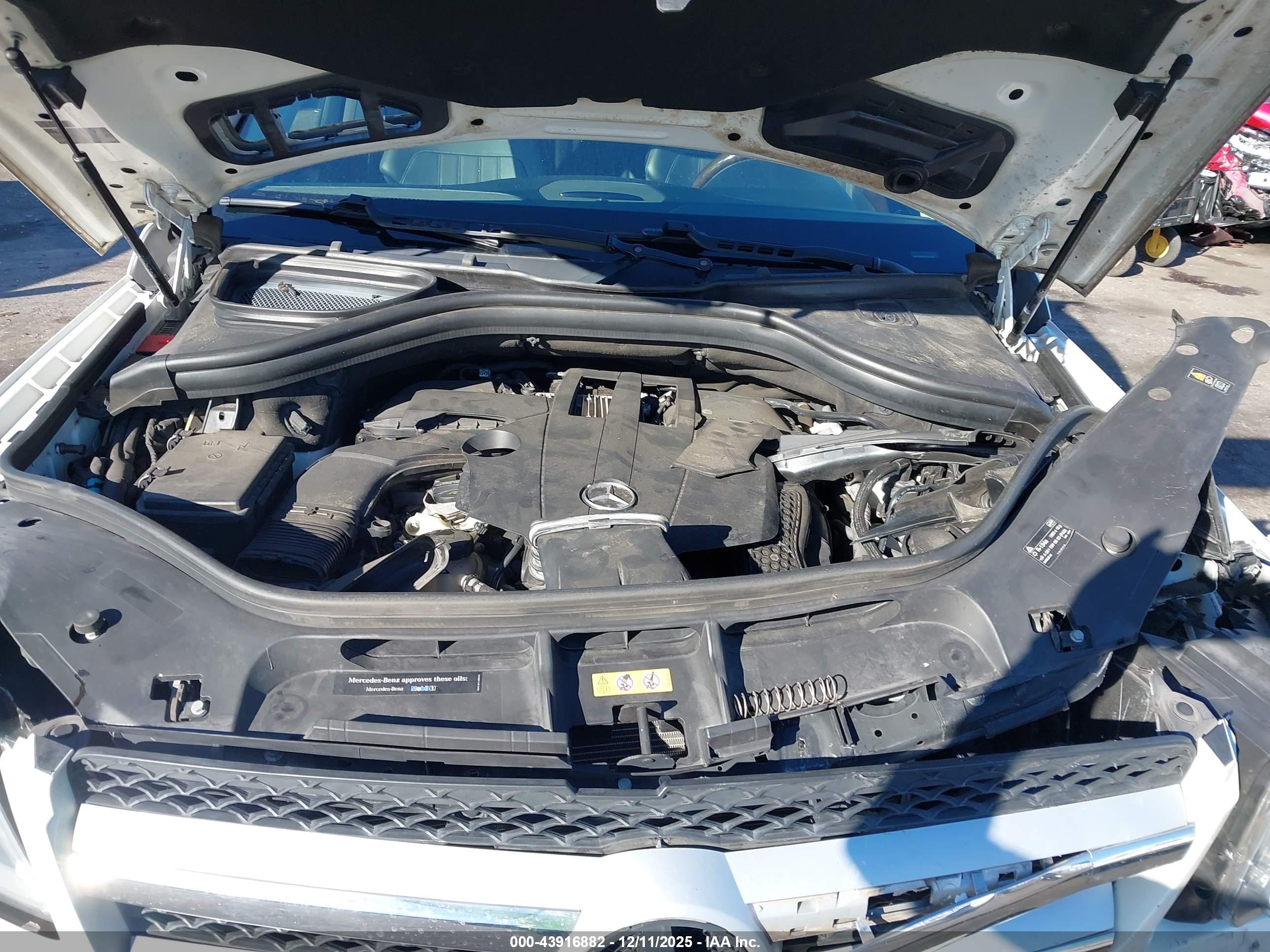 MERCEDES-BENZ GL image 10