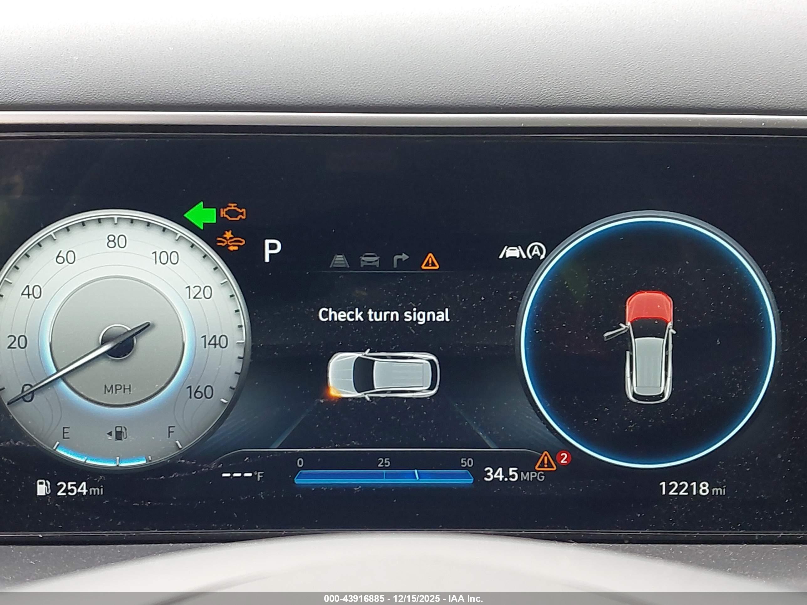 HYUNDAI TUCSON image 7