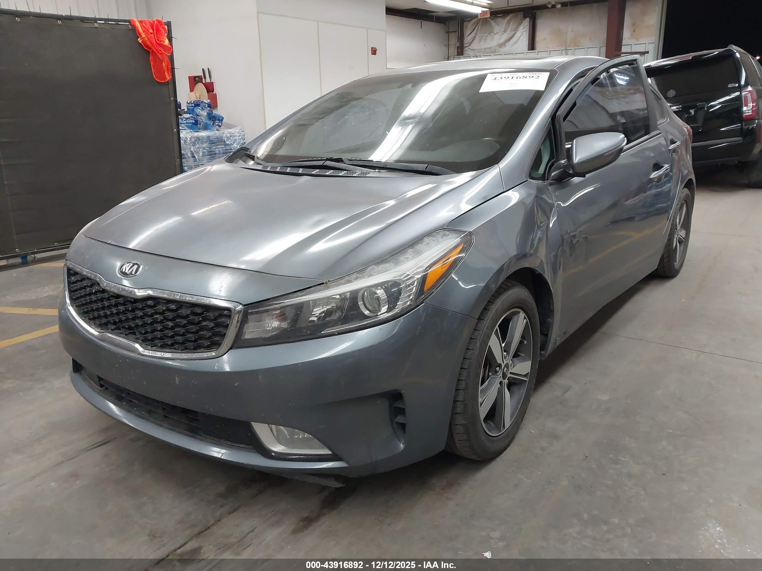 KIA FORTE image 2