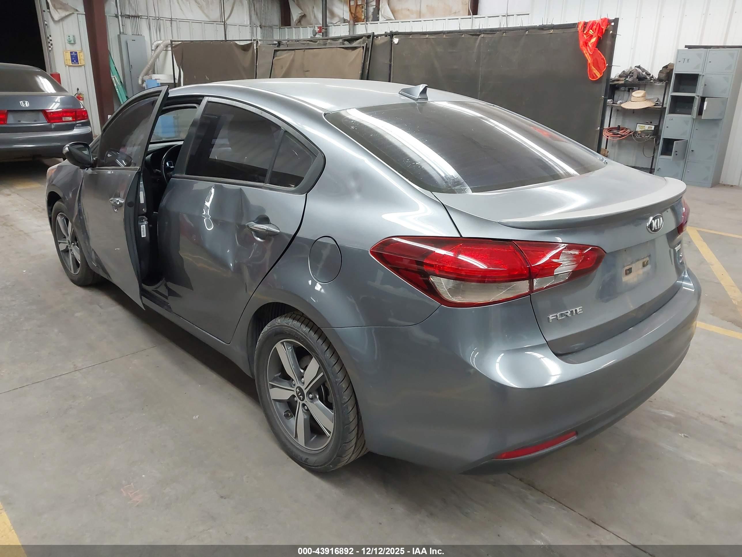 KIA FORTE image 3