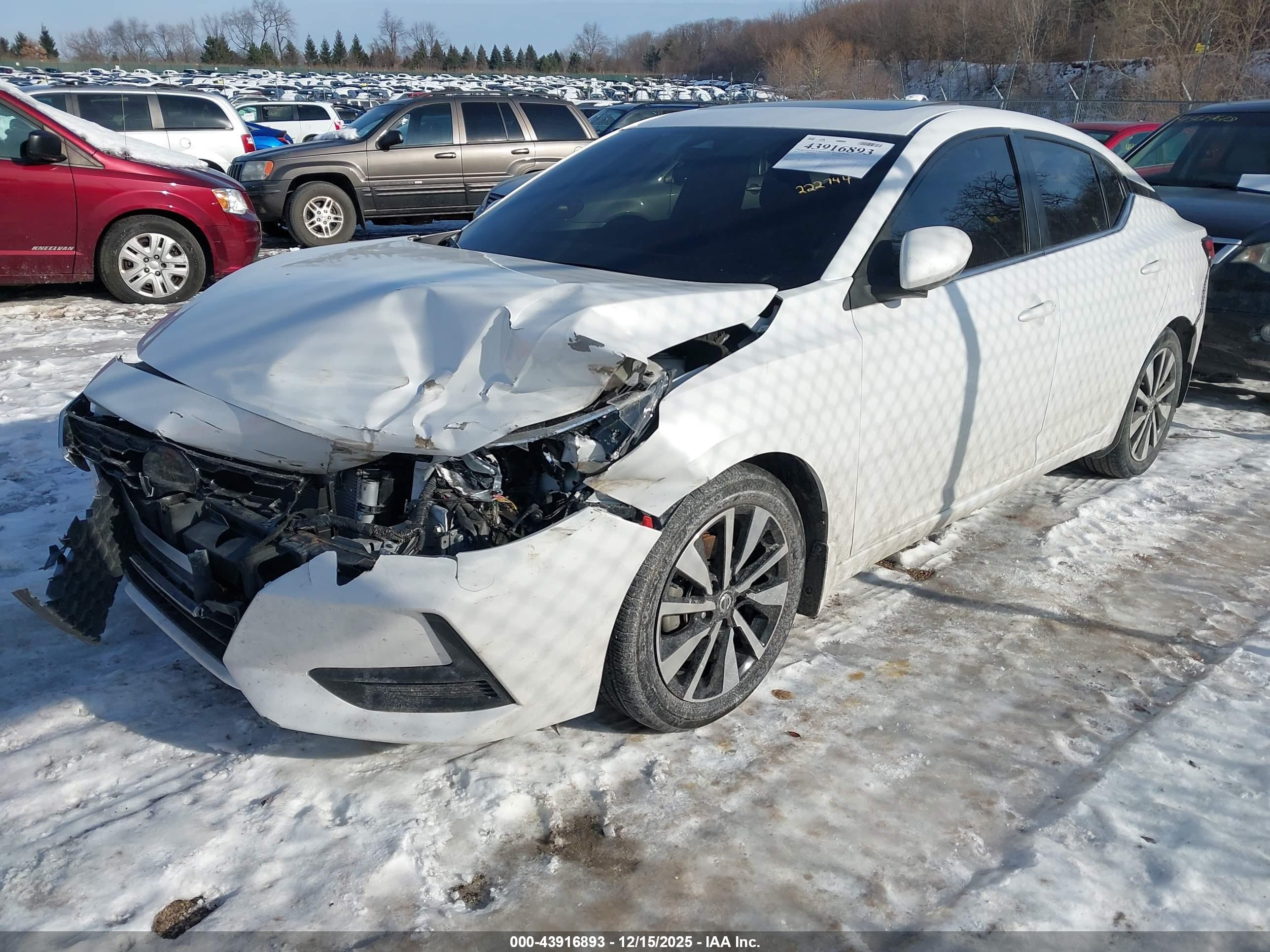 NISSAN SENTRA image 2