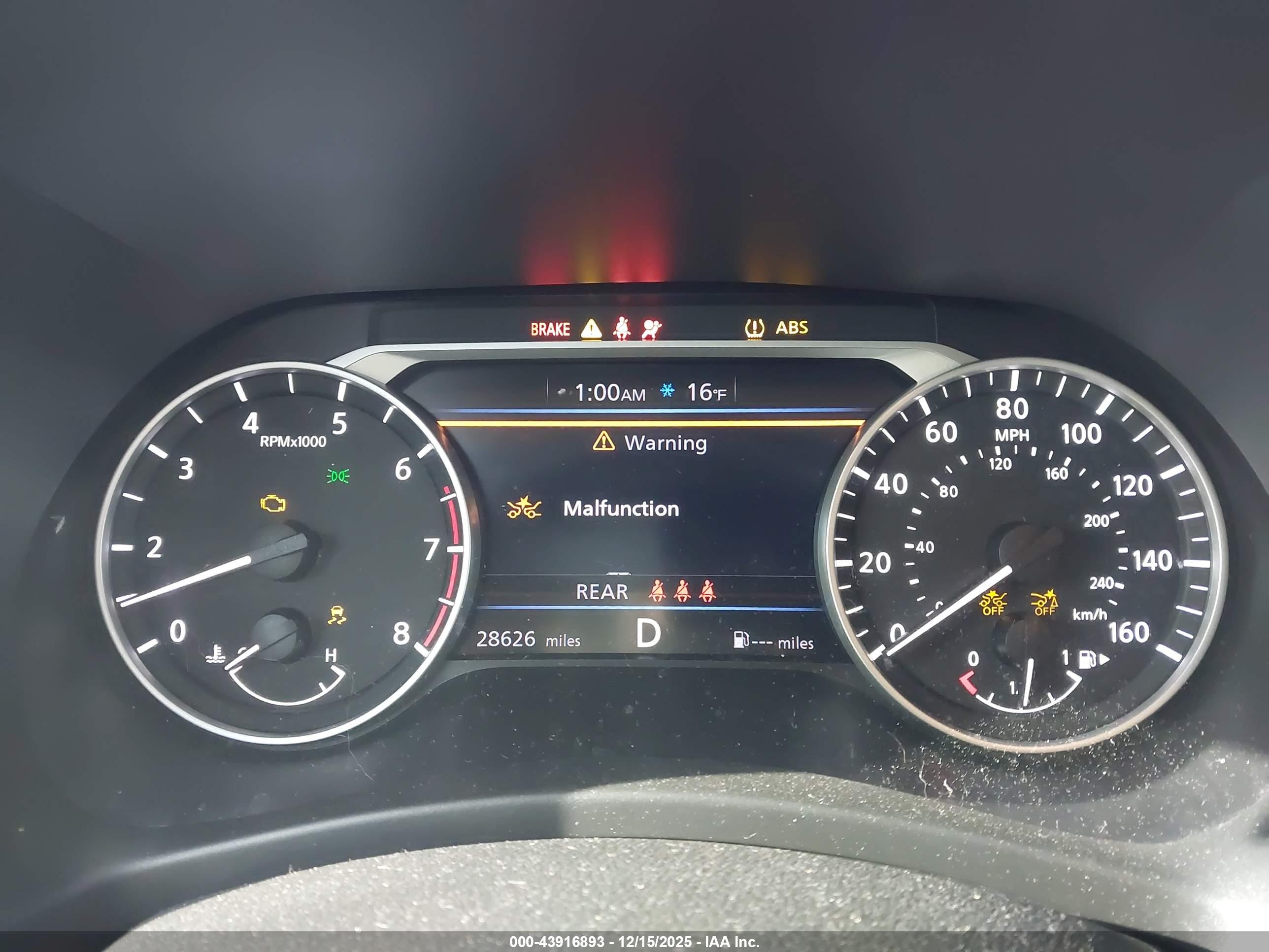 NISSAN SENTRA image 7