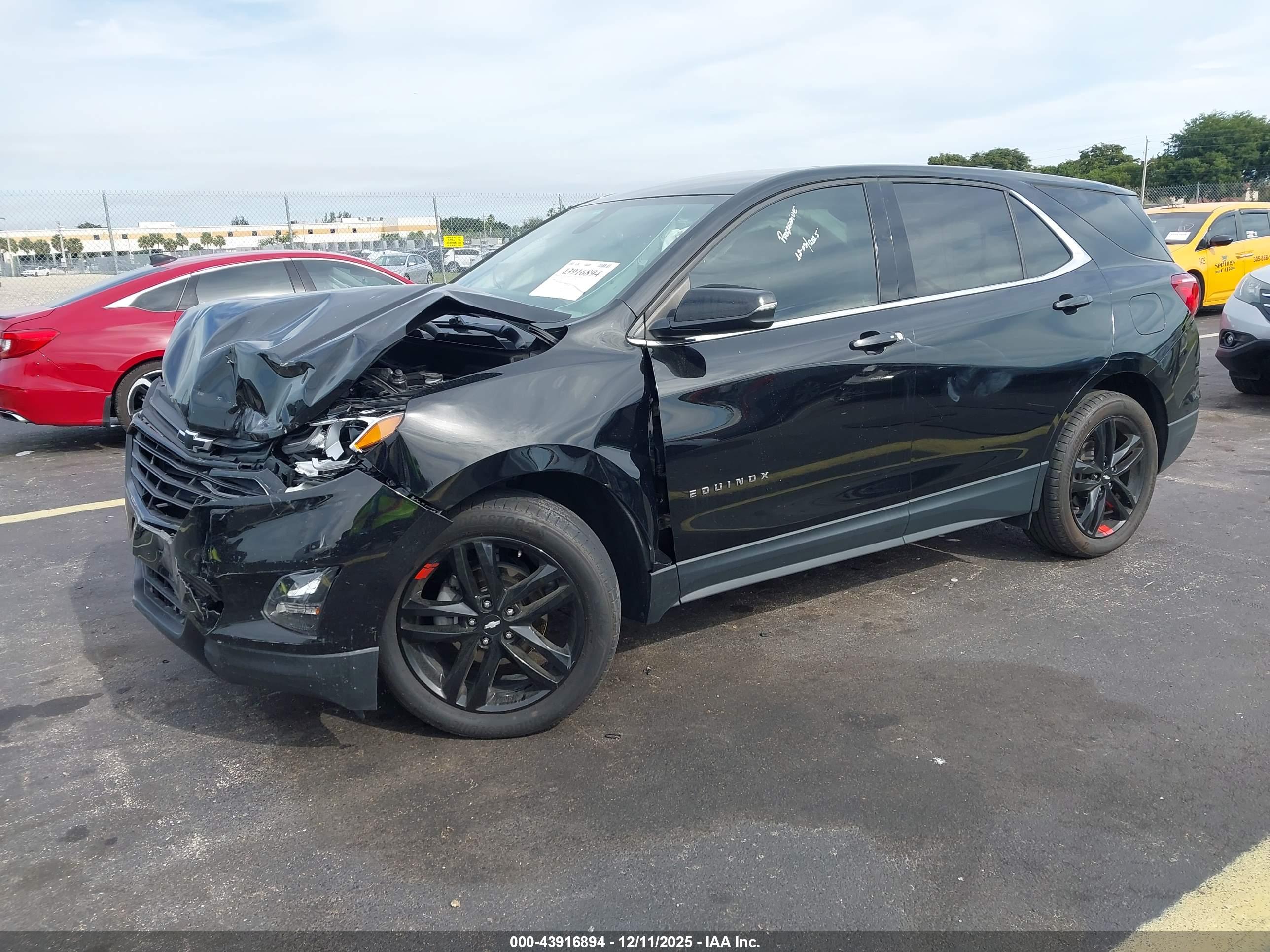 CHEVROLET EQUINOX image 2